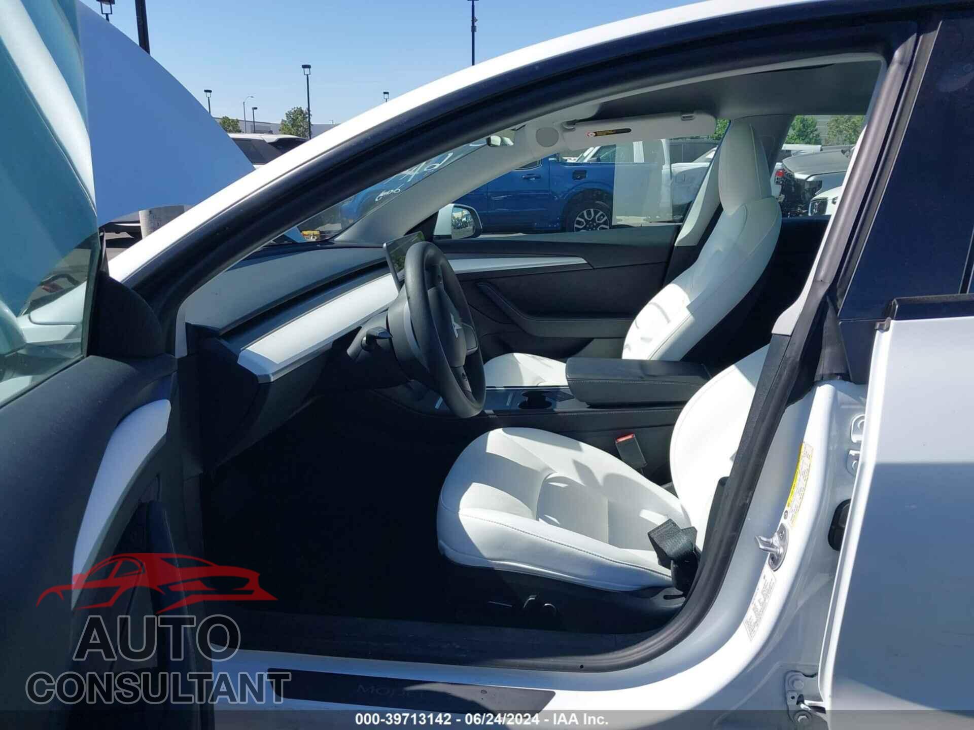 TESLA MODEL 3 2023 - 5YJ3E1EA9PF565915