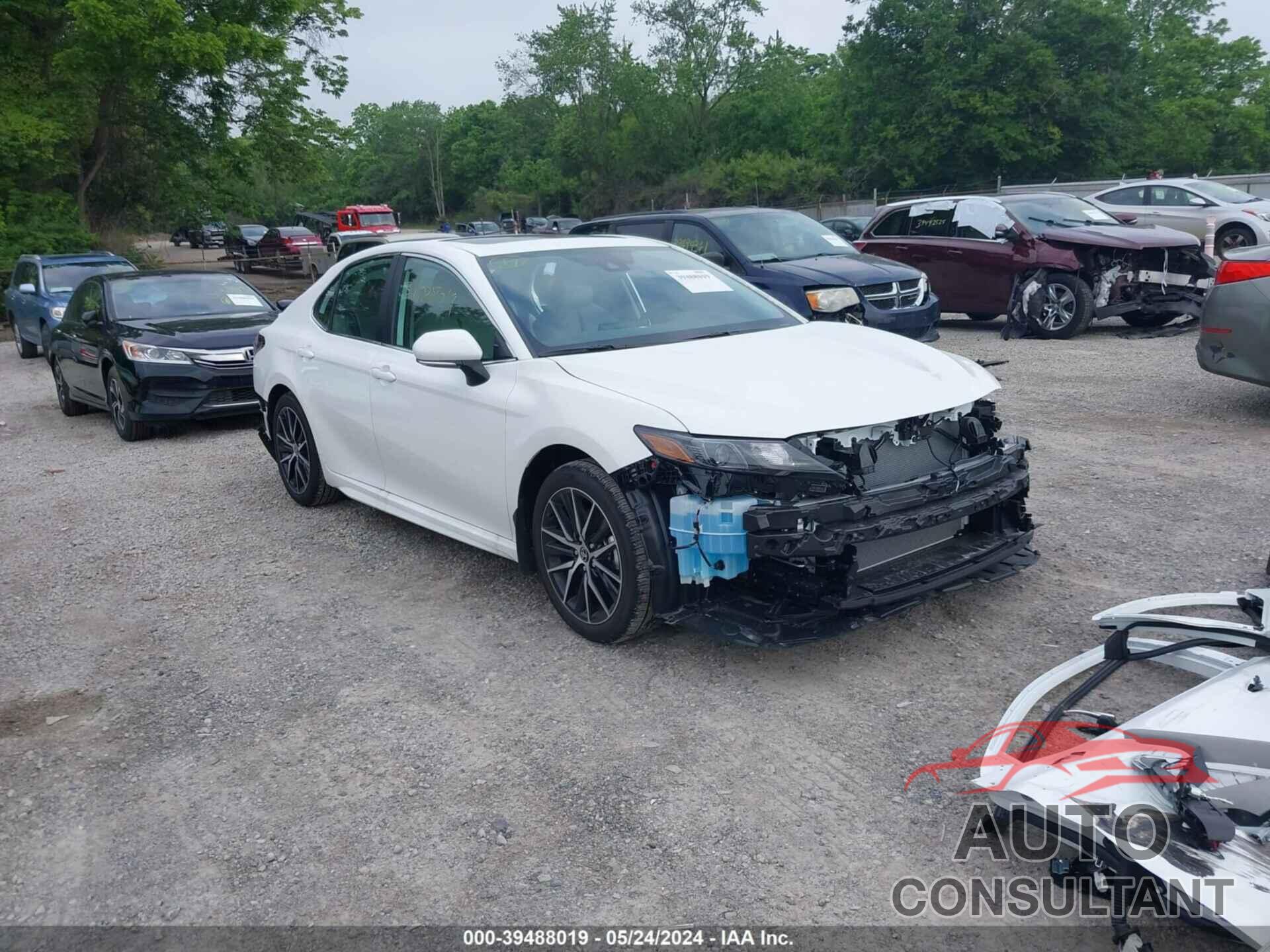 TOYOTA CAMRY 2024 - 4T1T11BK5RU121297