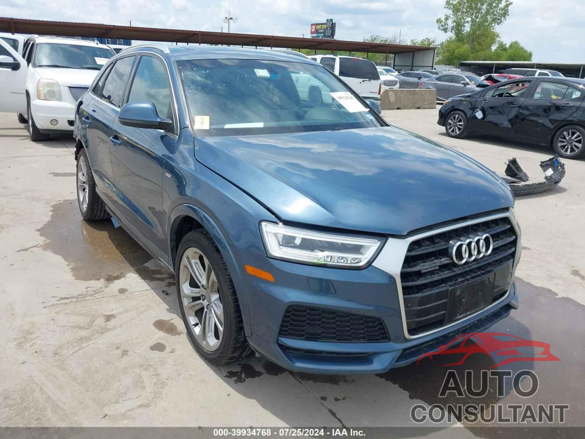 AUDI Q3 2018 - WA1JCCFS4JR029434