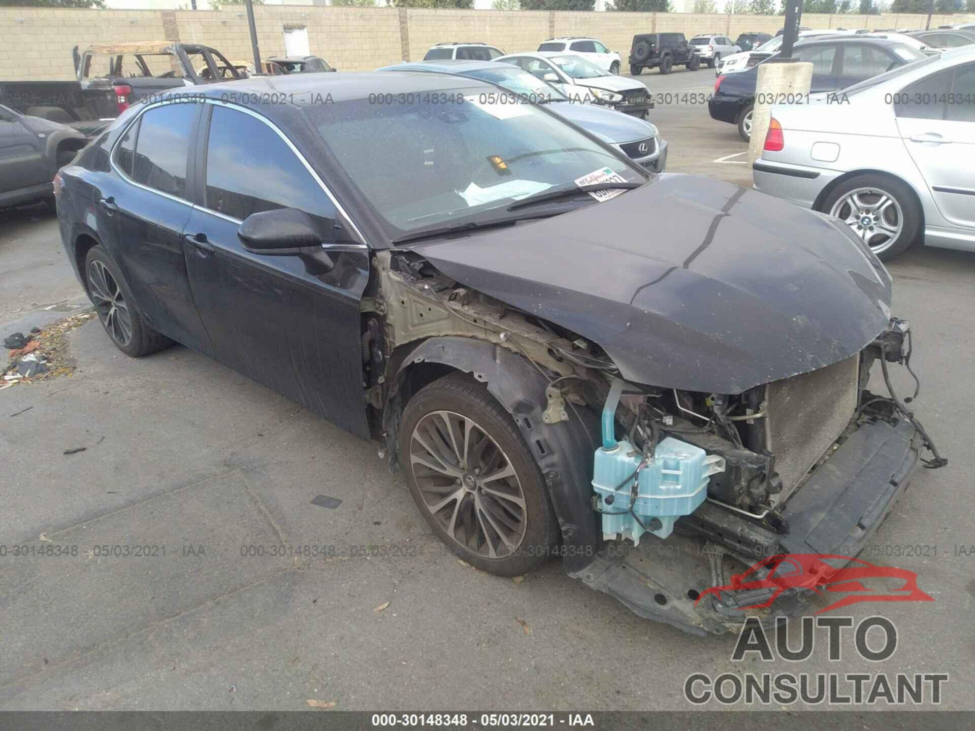 TOYOTA CAMRY 2018 - 4T1B11HK7JU571329