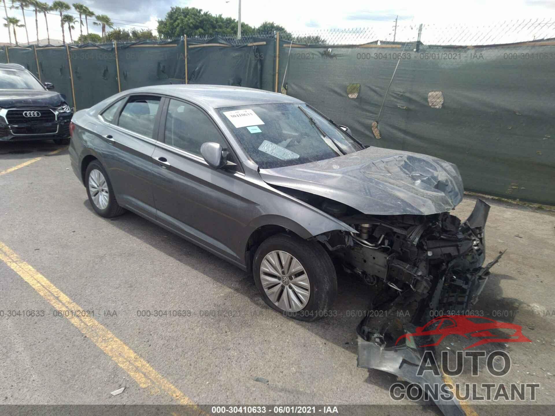 VOLKSWAGEN JETTA 2019 - 3VWC57BU2KM062763