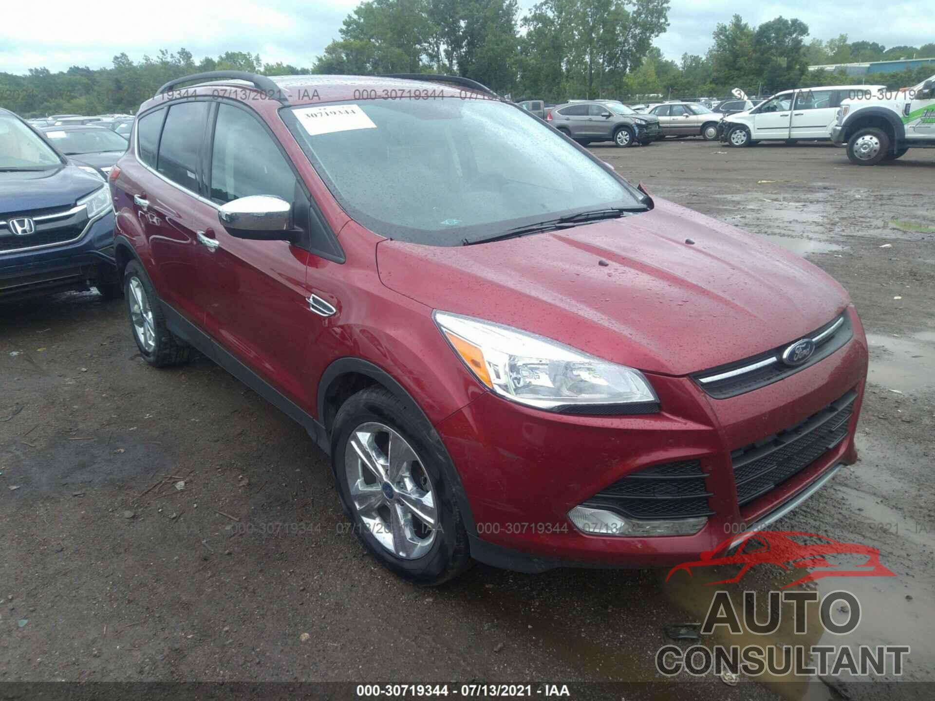 FORD ESCAPE 2016 - 1FMCU0GX0GUB01056
