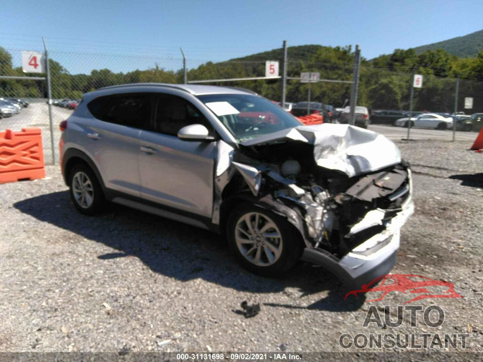 HYUNDAI TUCSON 2018 - KM8J3CA43JU750853