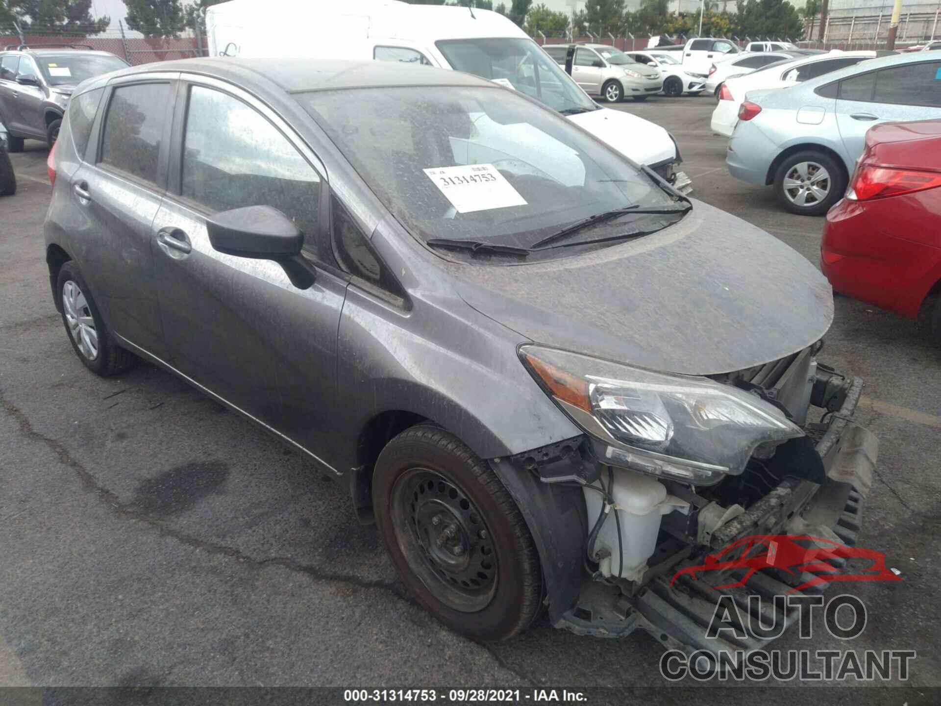 NISSAN VERSA NOTE 2018 - 3N1CE2CP7JL361025