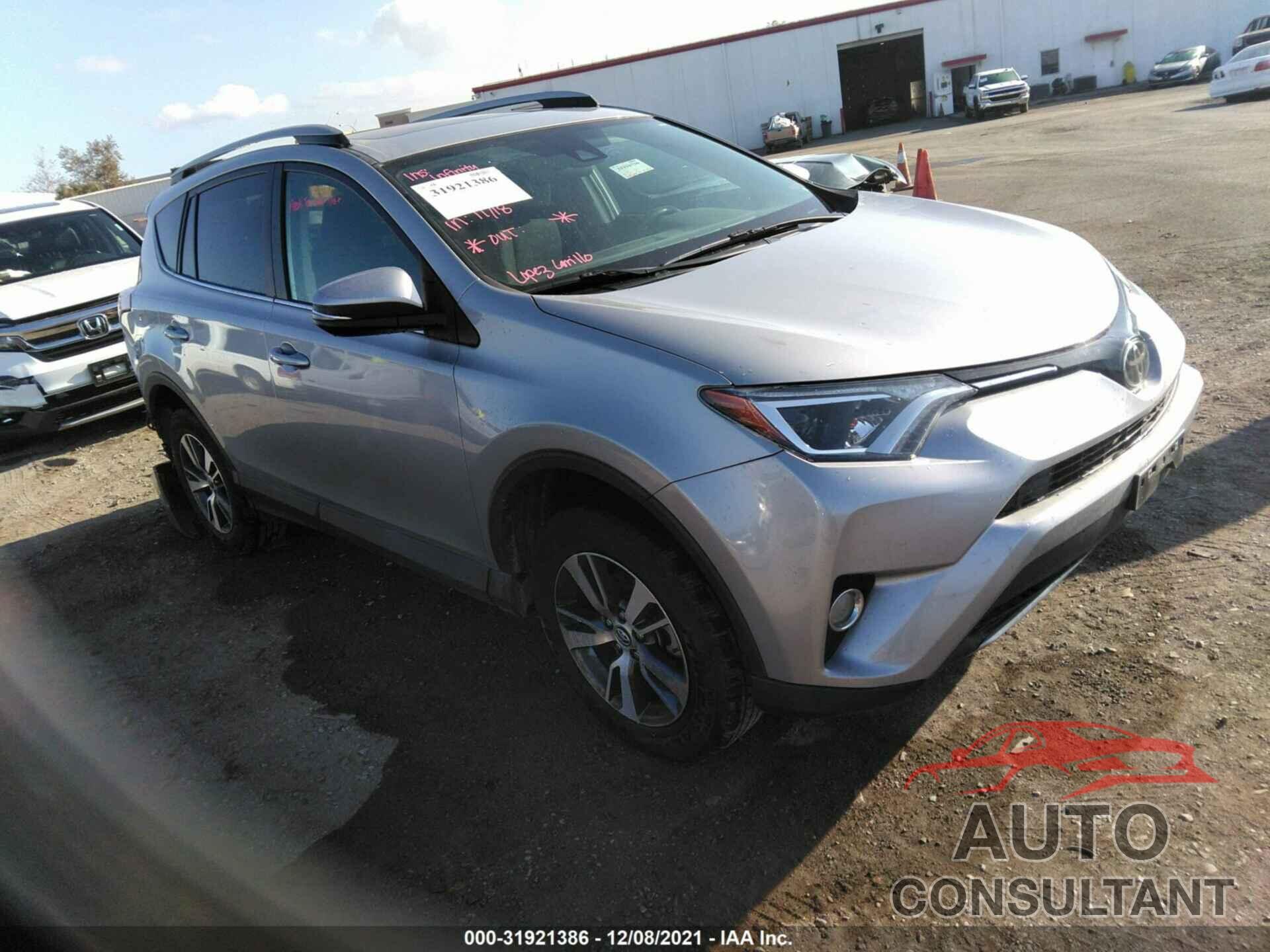 TOYOTA RAV4 2018 - 2T3WFREV5JW484083