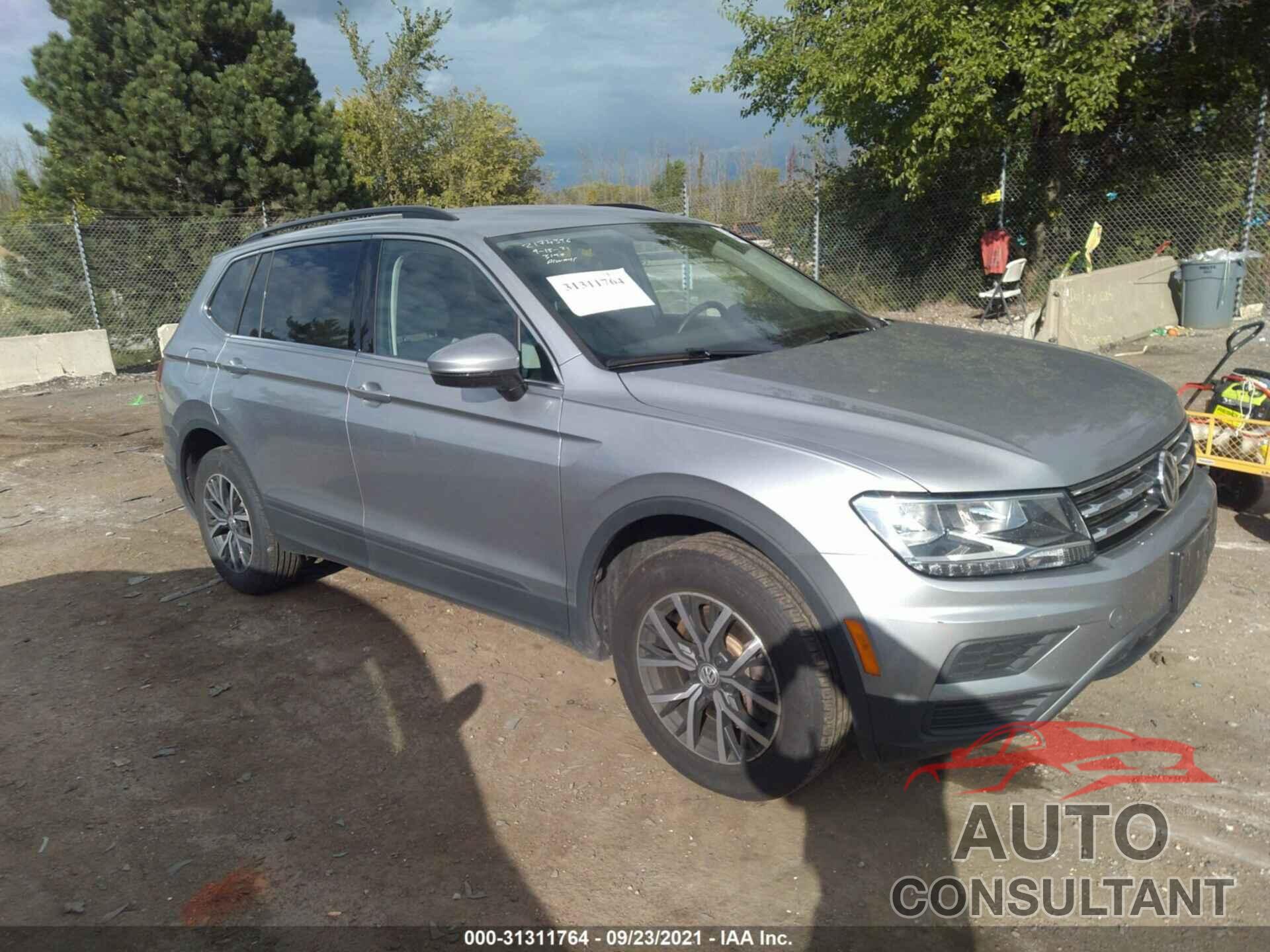 VOLKSWAGEN TIGUAN 2019 - 3VV2B7AX5KM157337