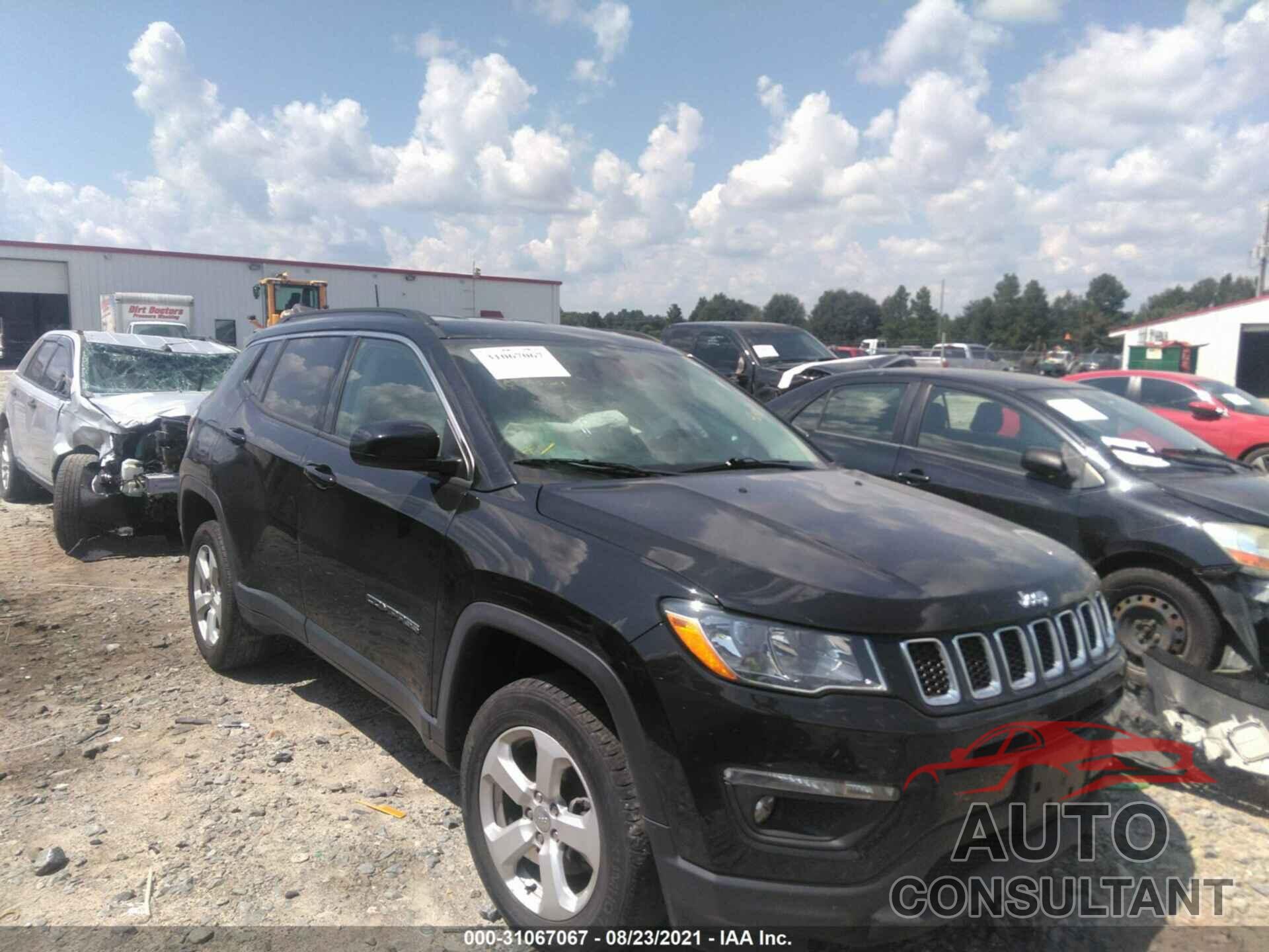 JEEP COMPASS 2018 - 3C4NJDBB9JT114656
