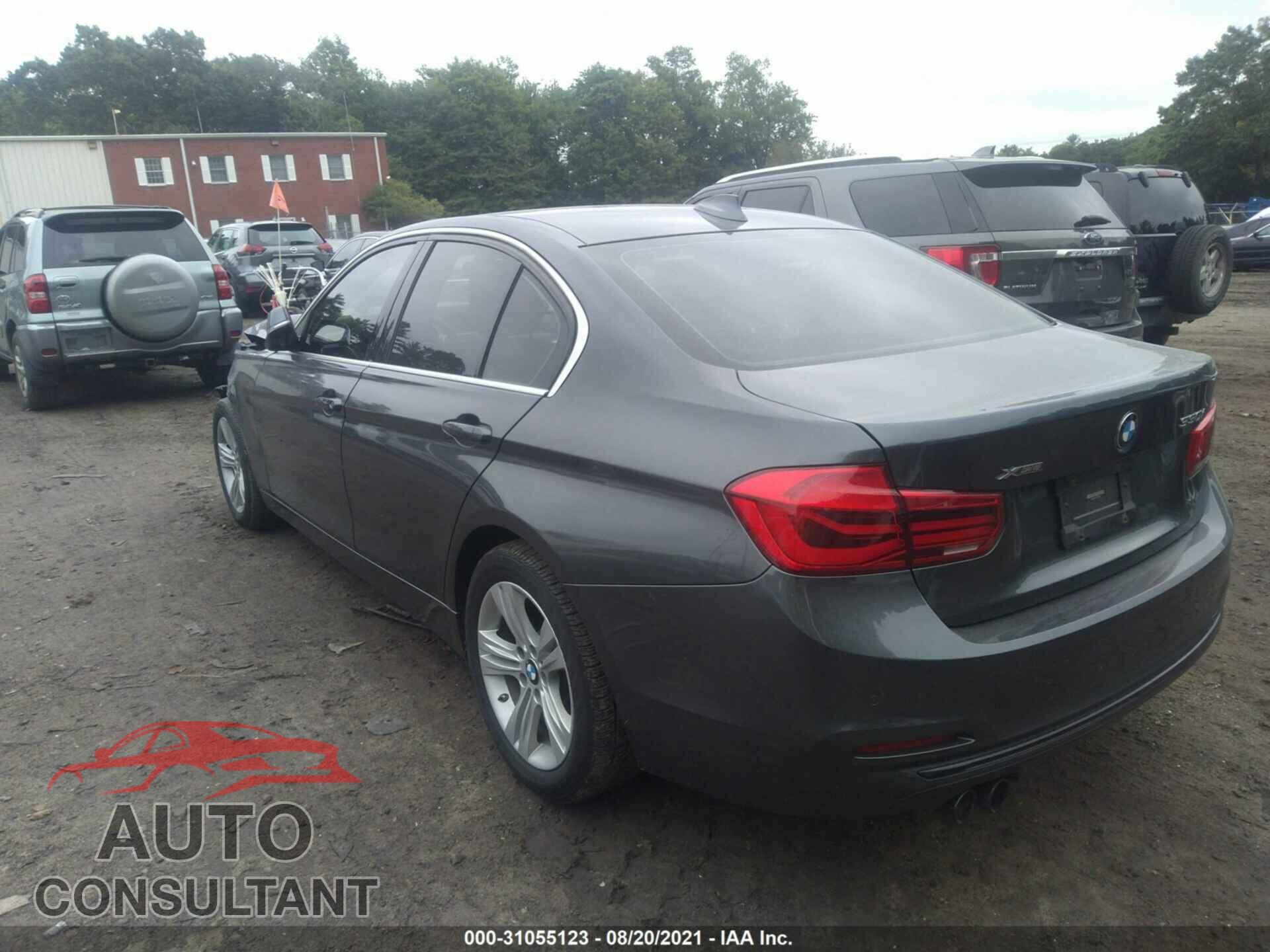 BMW 3 SERIES 2017 - WBA8D9C36HA005451