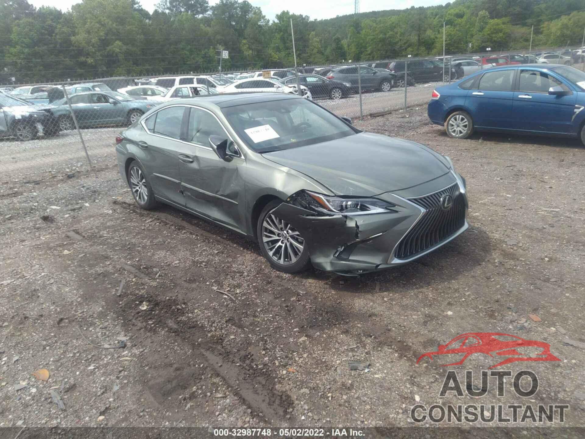 LEXUS ES 2019 - 58ABZ1B15KU030072