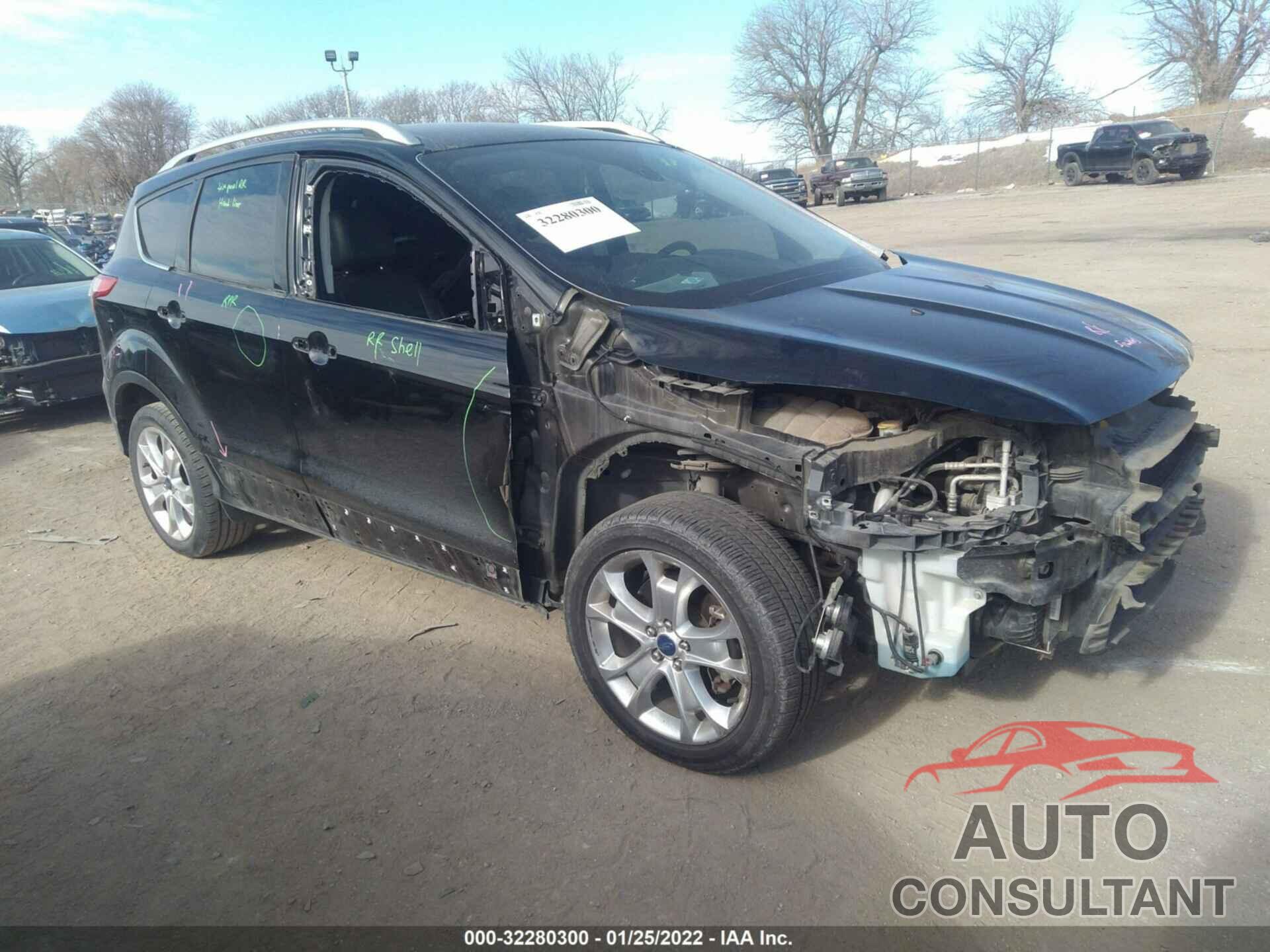 FORD ESCAPE 2016 - 1FMCU0J90GUA75407