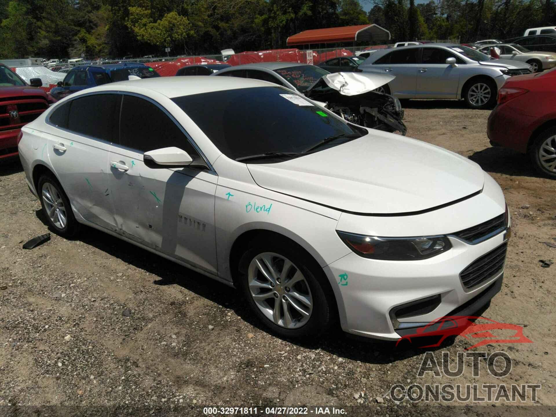 CHEVROLET MALIBU 2016 - 1G1ZE5ST8GF335942