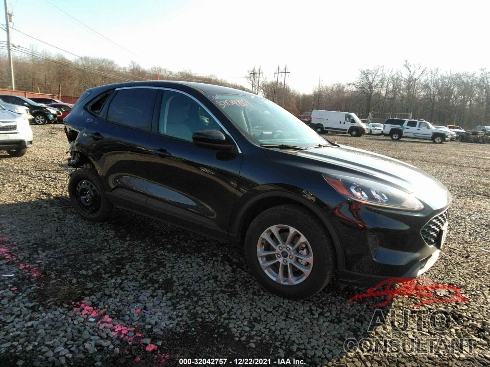 FORD ESCAPE 2021 - 1FMCU9BZXMUB13949