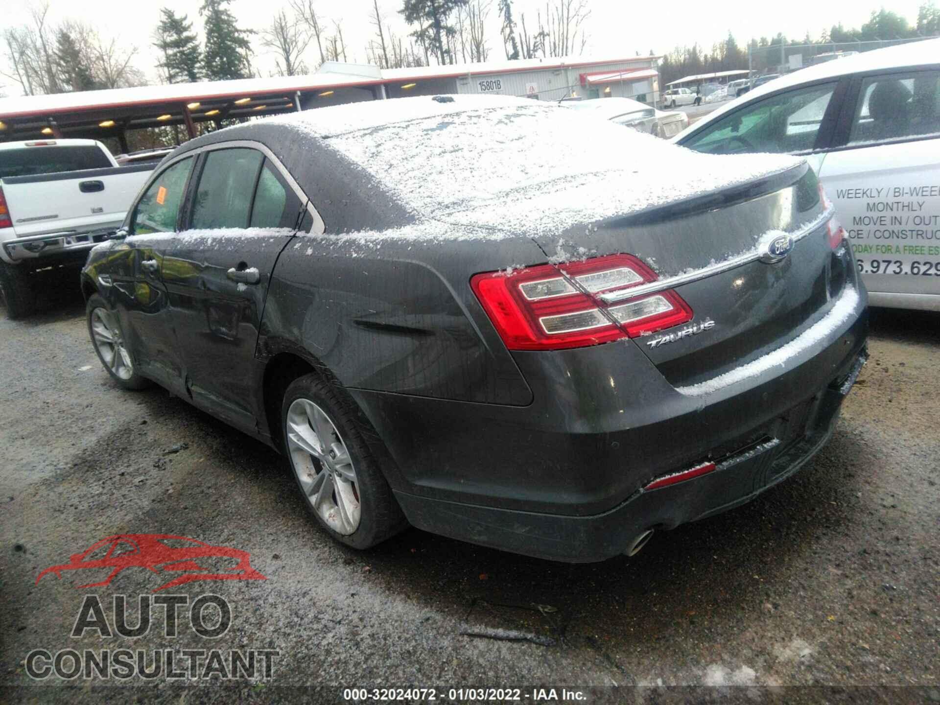FORD TAURUS 2016 - 1FAHP2E80GG104133