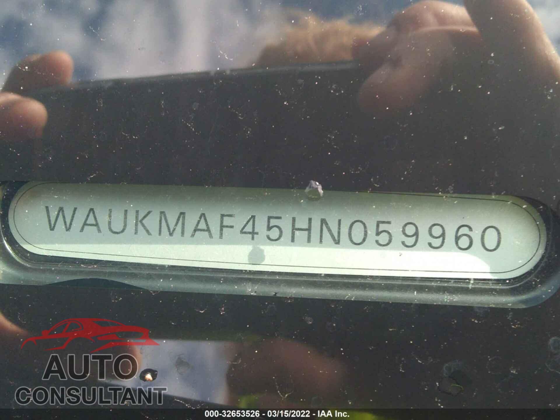 AUDI A4 2017 - WAUKMAF45HN059960