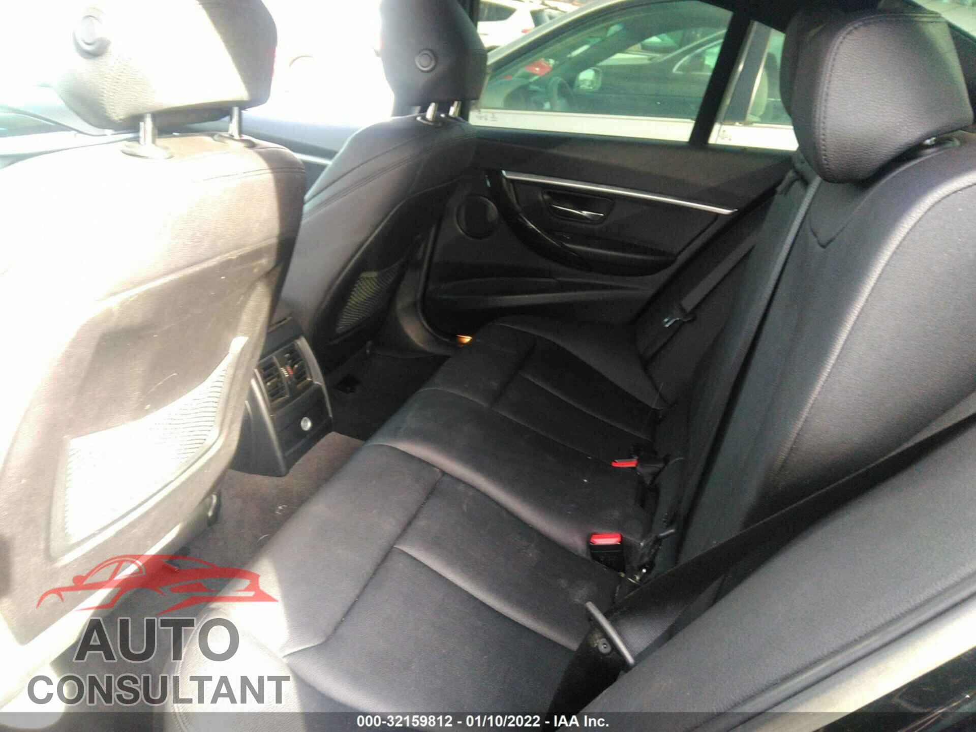 BMW 3 SERIES 2016 - WBA8E9C54GK603870