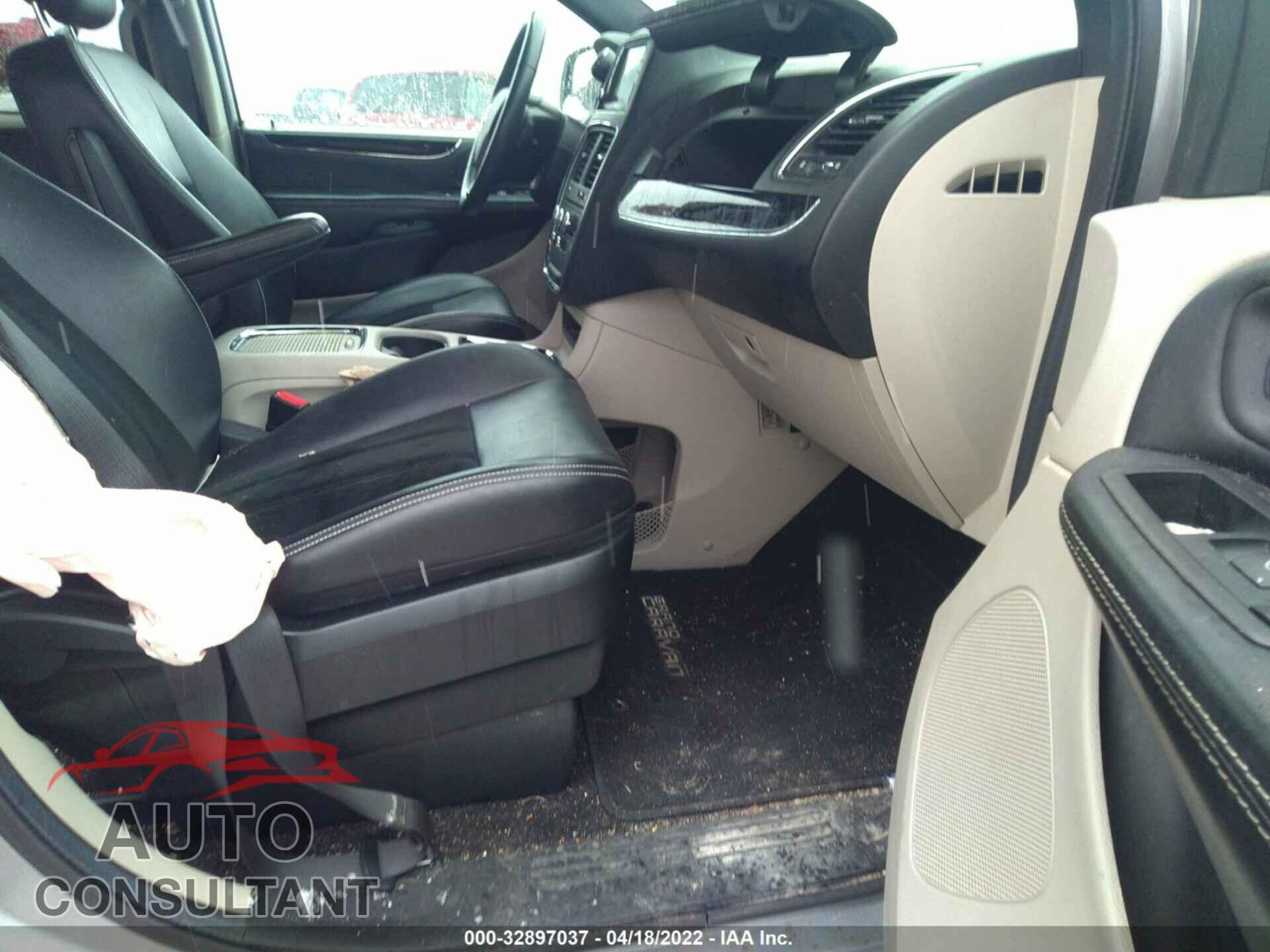 DODGE GRAND CARAVAN 2017 - 2C4RDGCG2HR696360