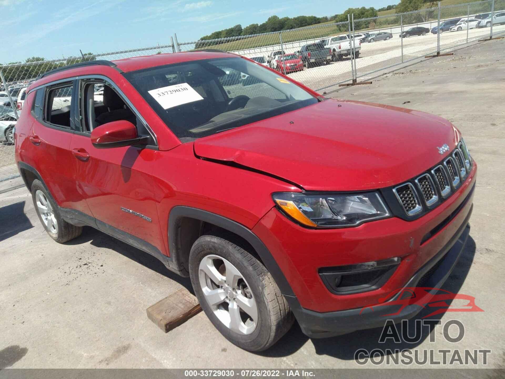 JEEP COMPASS 2018 - 3C4NJDBB7JT349797