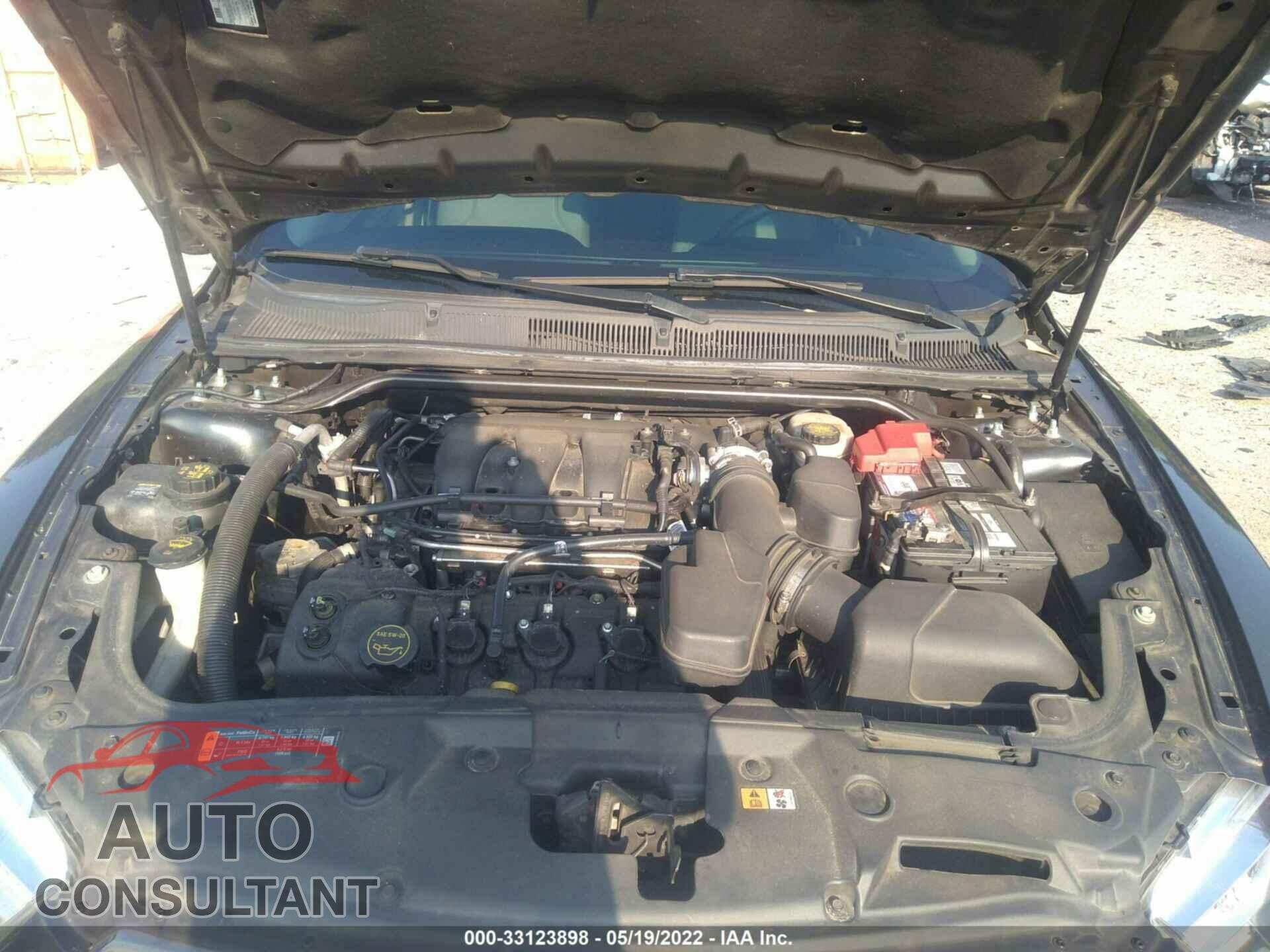 FORD TAURUS 2017 - 1FAHP2D83HG146153