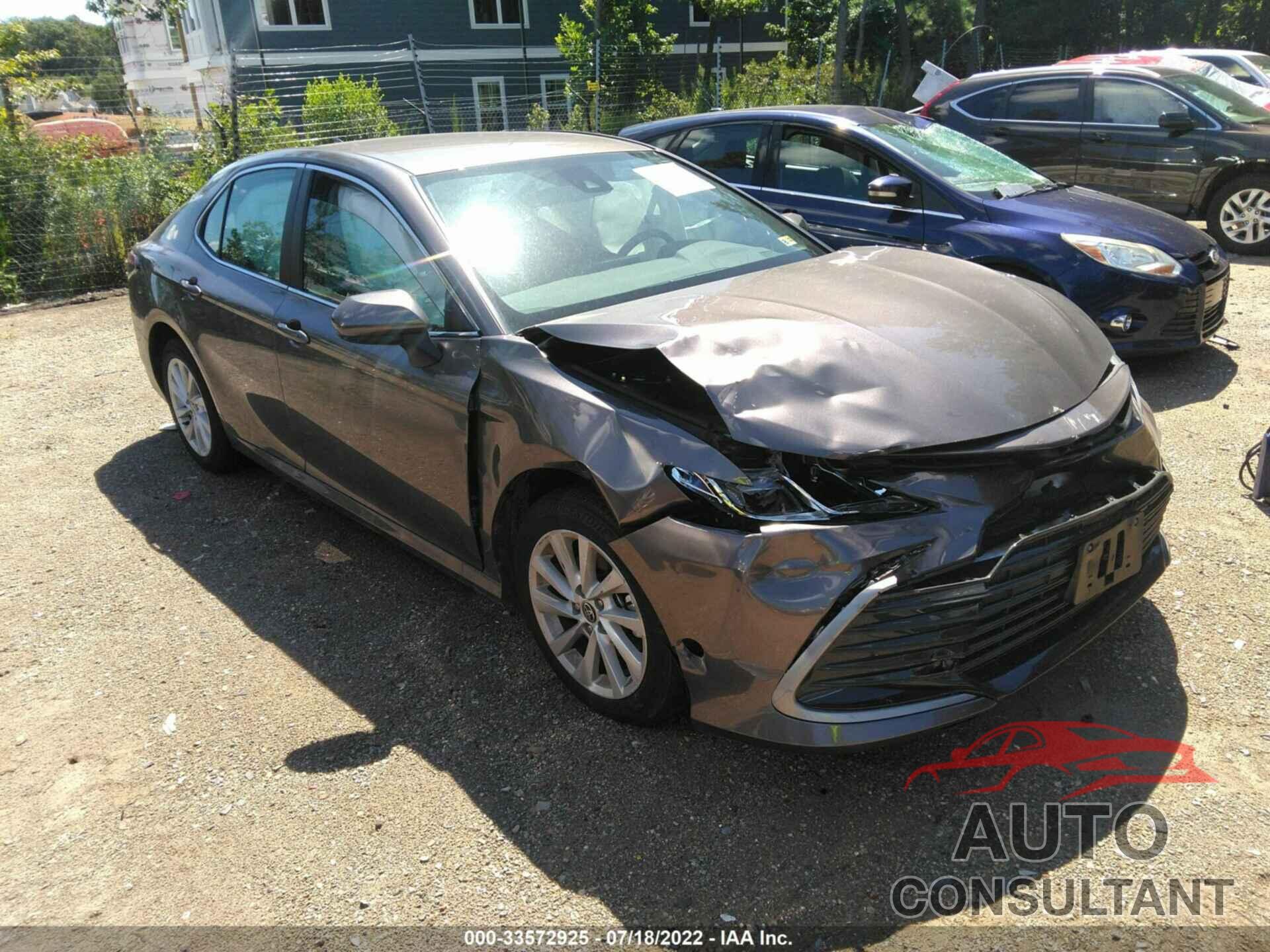 TOYOTA CAMRY 2022 - 4T1C11AKXNU499451