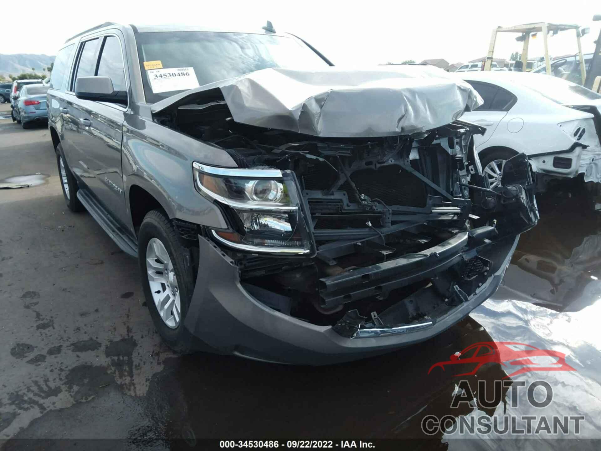 CHEVROLET SUBURBAN 2018 - 1GNSCGKC8JR122285