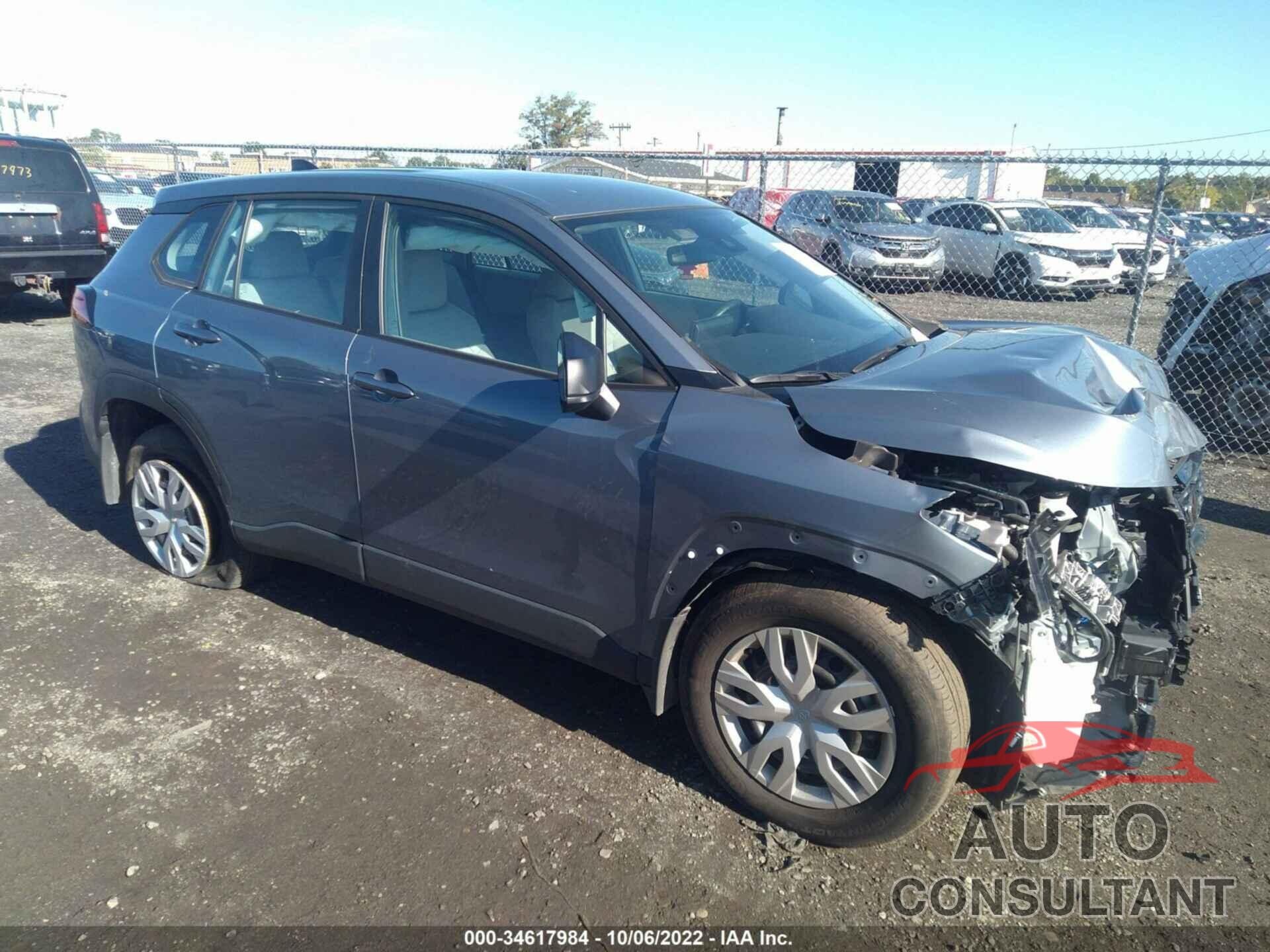 TOYOTA COROLLA CROSS 2022 - 7MUAAABGXNV001037