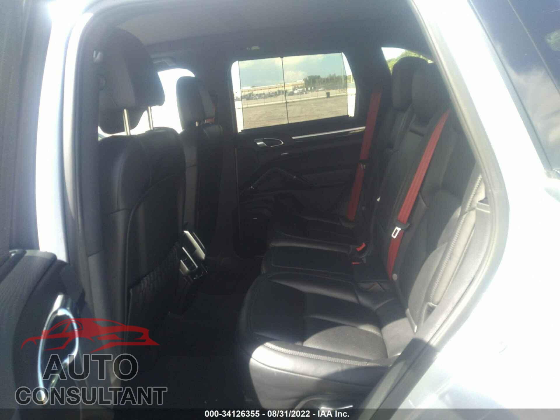 PORSCHE CAYENNE 2016 - WP1AE2A27GLA63704