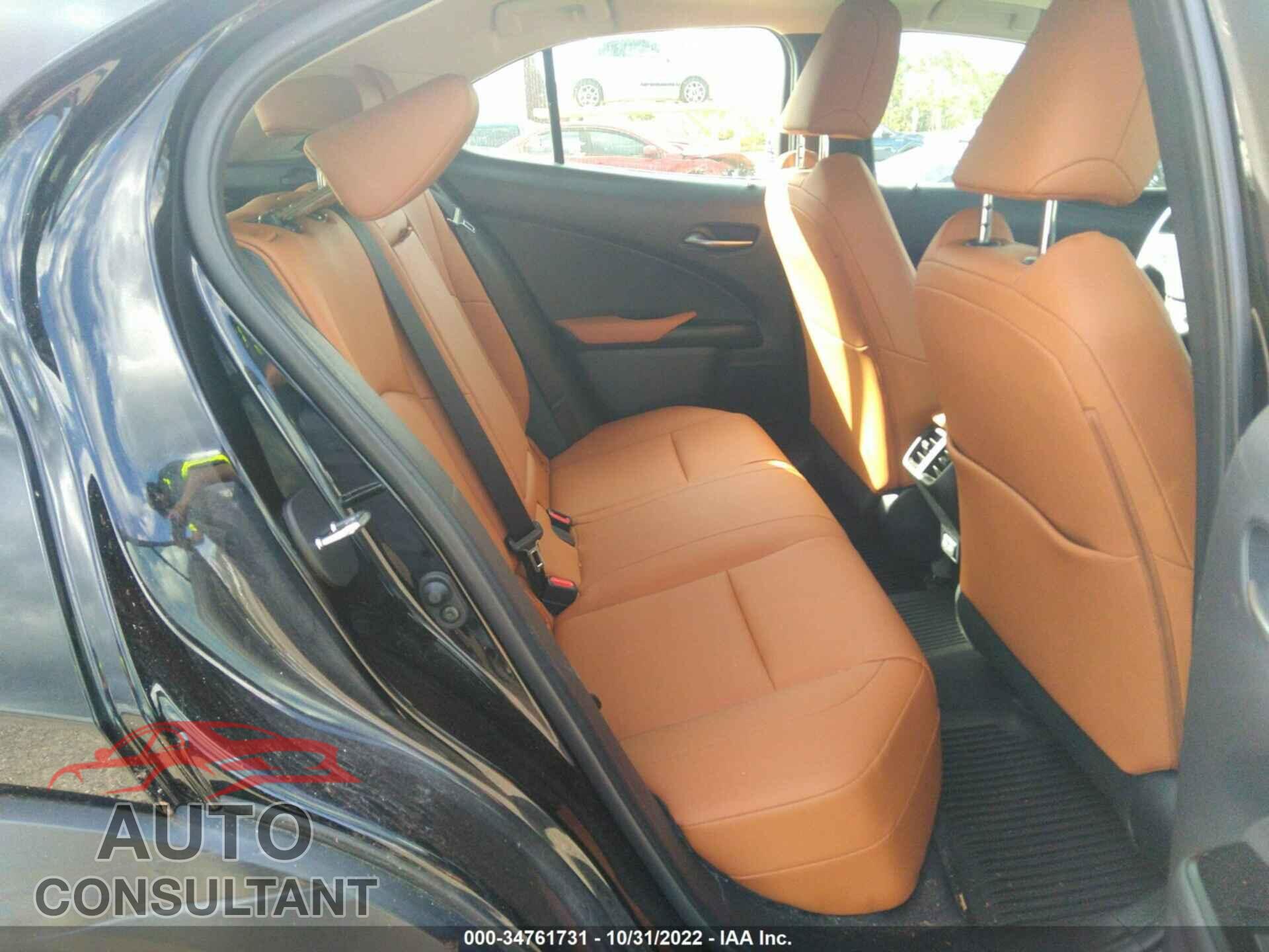 LEXUS UX 2021 - JTHP3JBH2M2035517