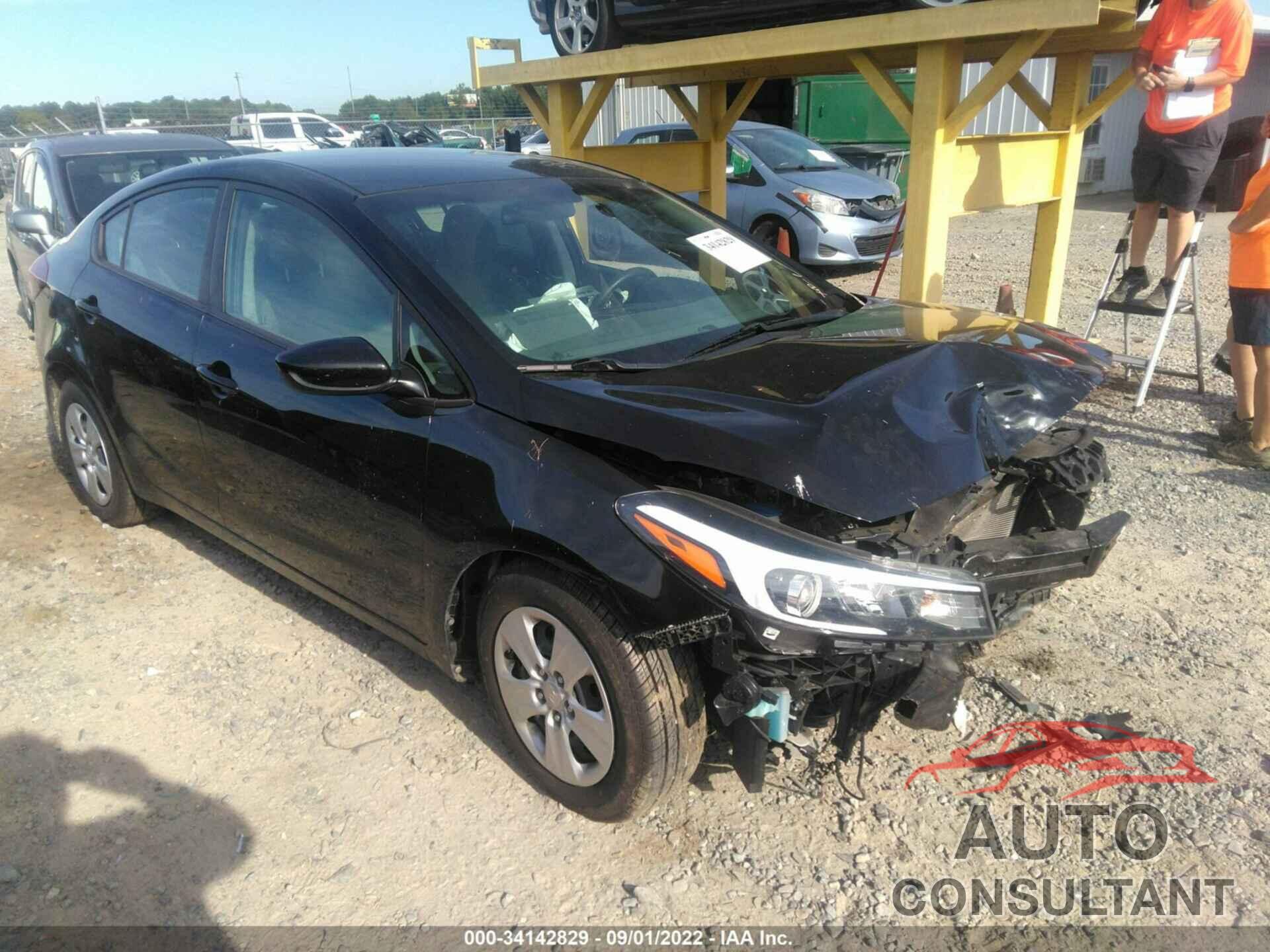 KIA FORTE 2018 - 3KPFL4A75JE273402