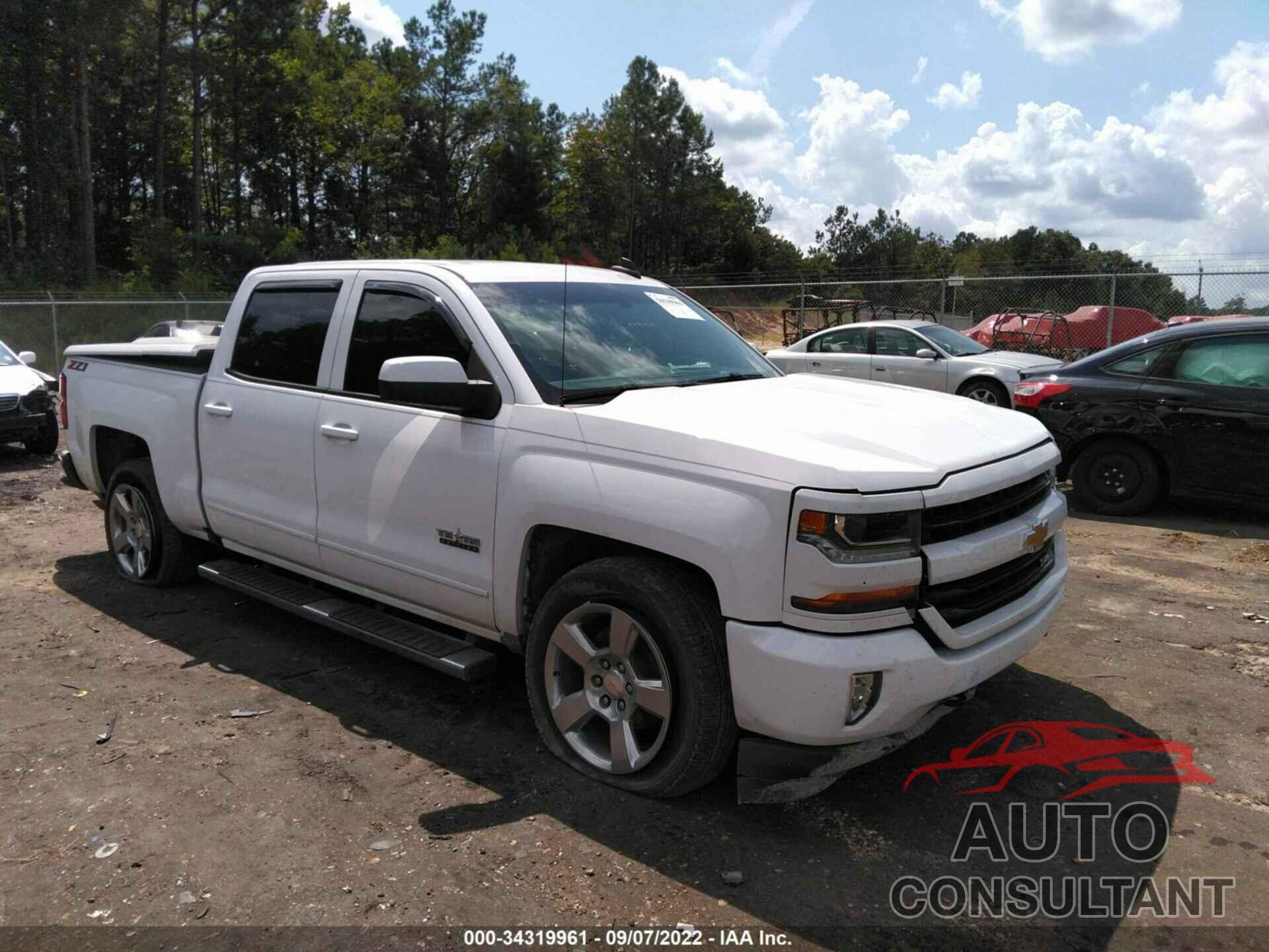 CHEVROLET SILVERADO 1500 2018 - 3GCUKRECXJG114233