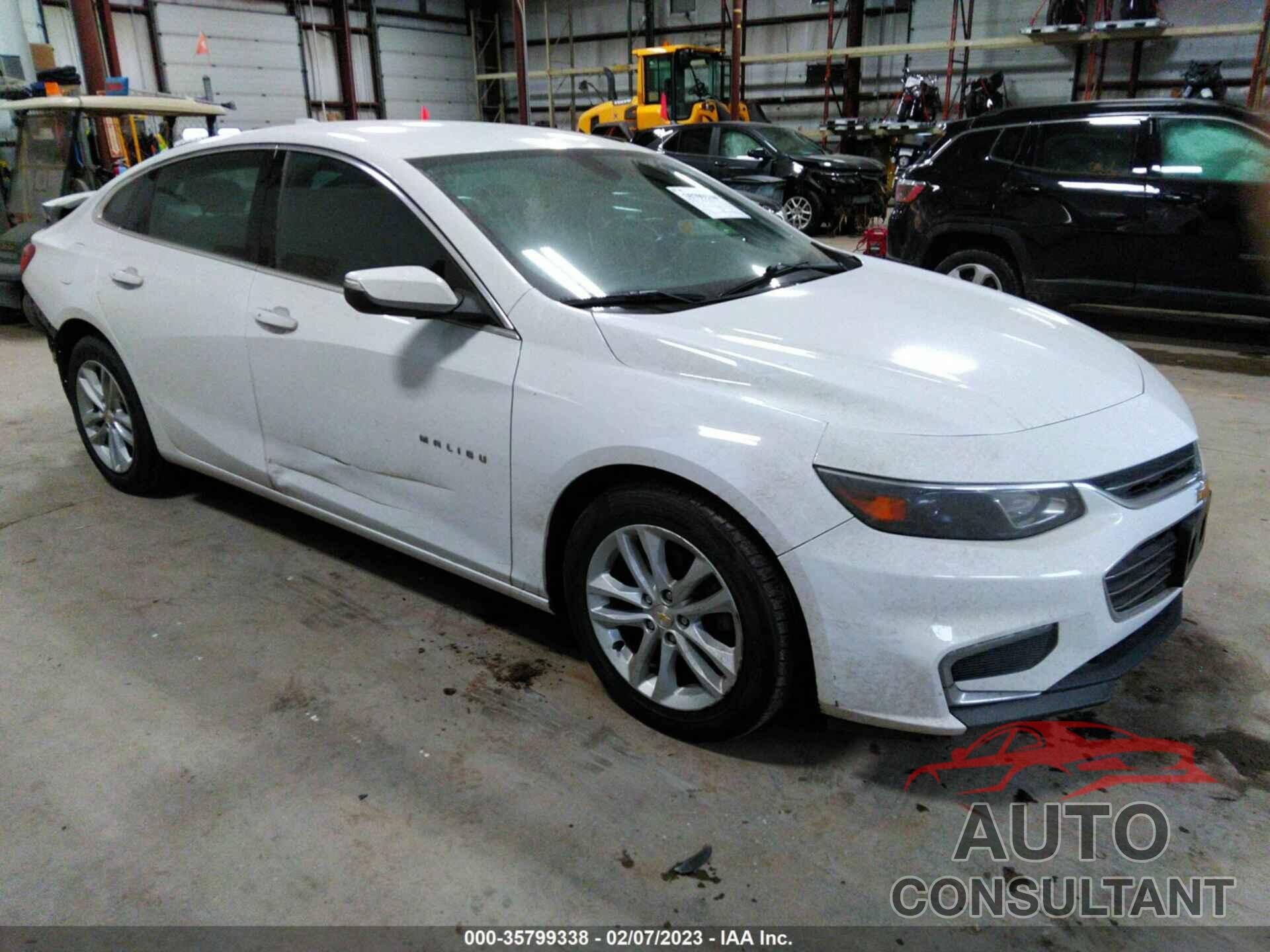 CHEVROLET MALIBU 2017 - 1G1ZE5ST5HF133562