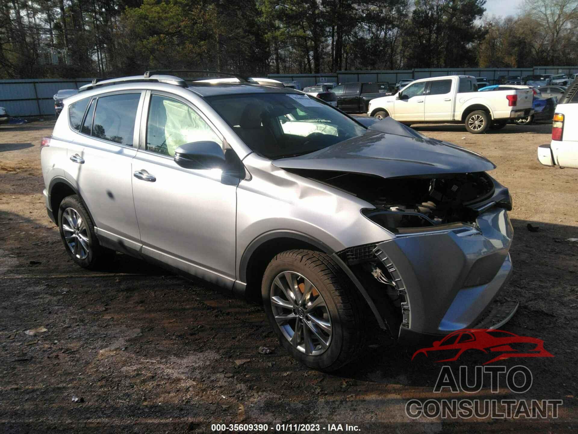 TOYOTA RAV4 2018 - JTMYFREVXJD121557
