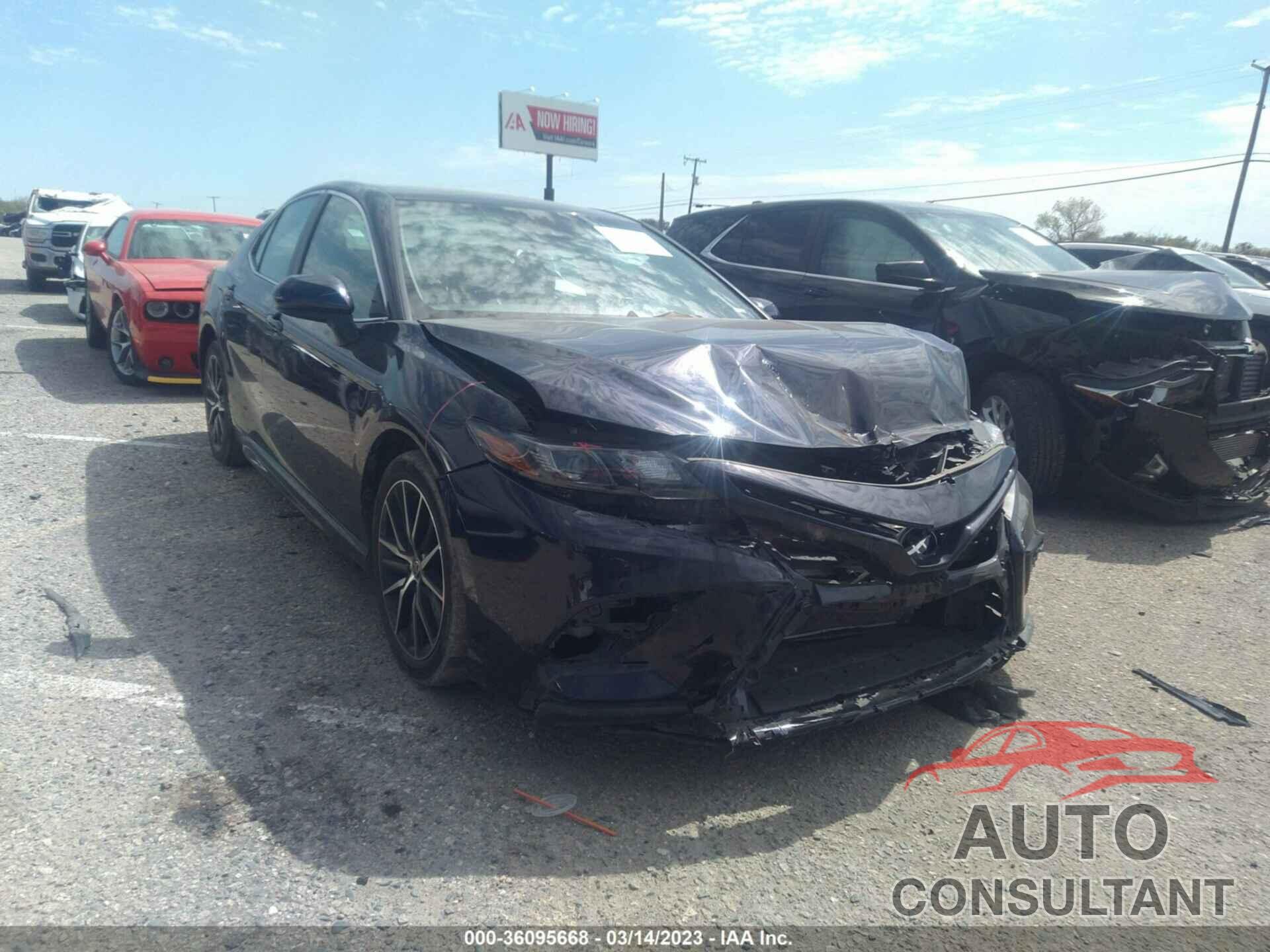 TOYOTA CAMRY 2021 - 4T1G11AK3MU434103