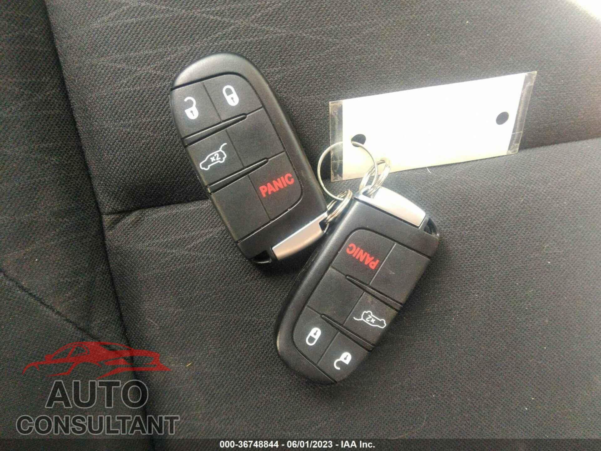 DODGE DURANGO 2018 - 1C4RDJAG4JC150559