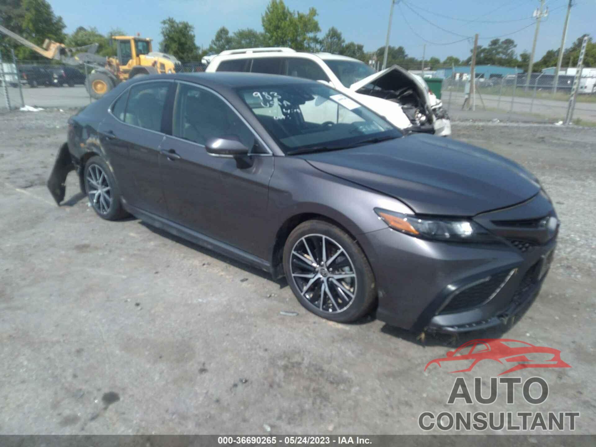 TOYOTA CAMRY 2023 - 4T1G11BKXPU090112