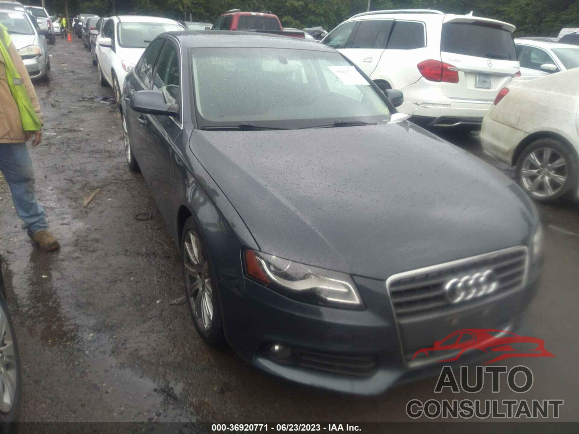 AUDI A4 2011 - WAUEFAFL6BN001684