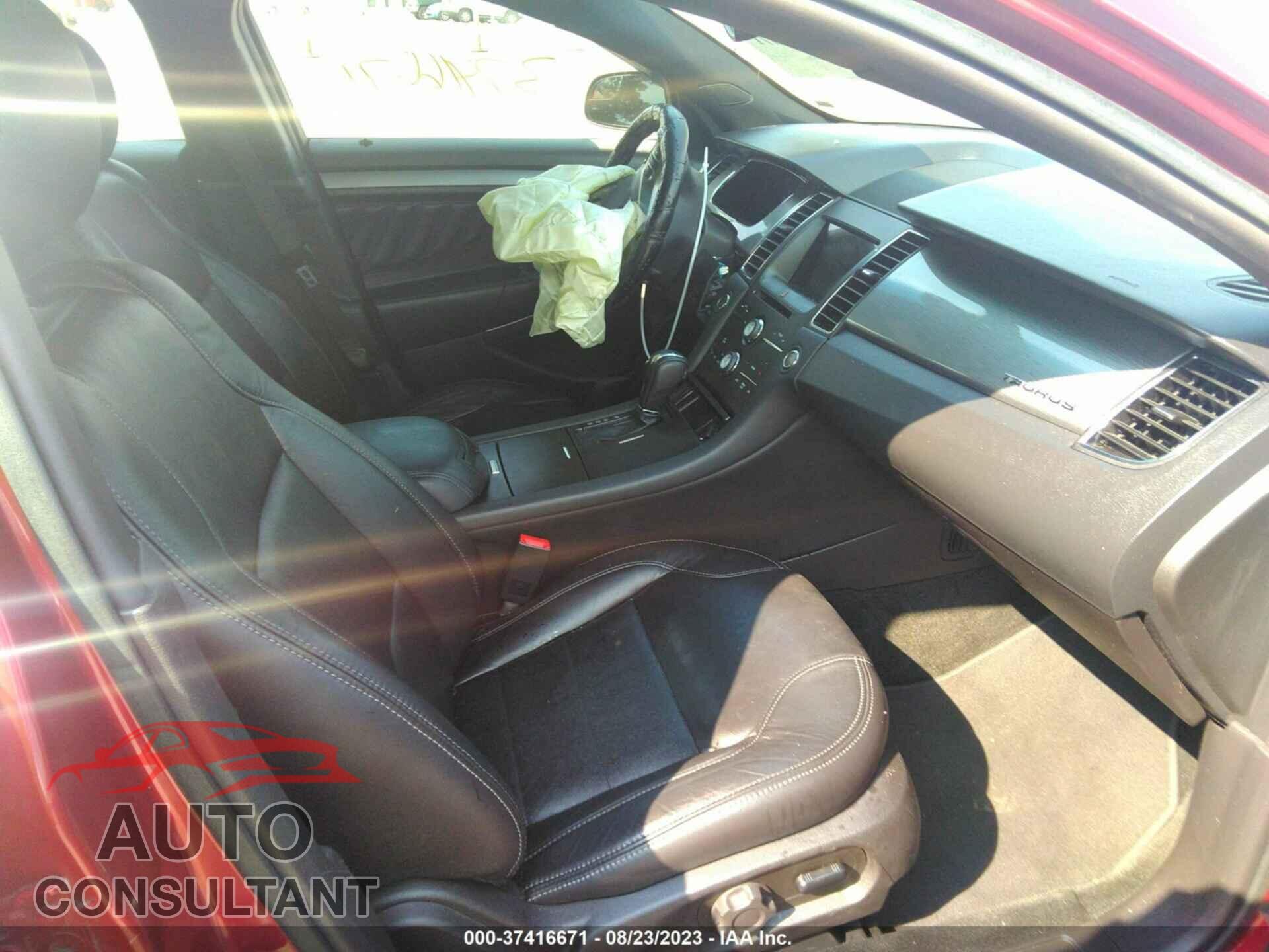 FORD TAURUS 2016 - 1FAHP2E86GG100569