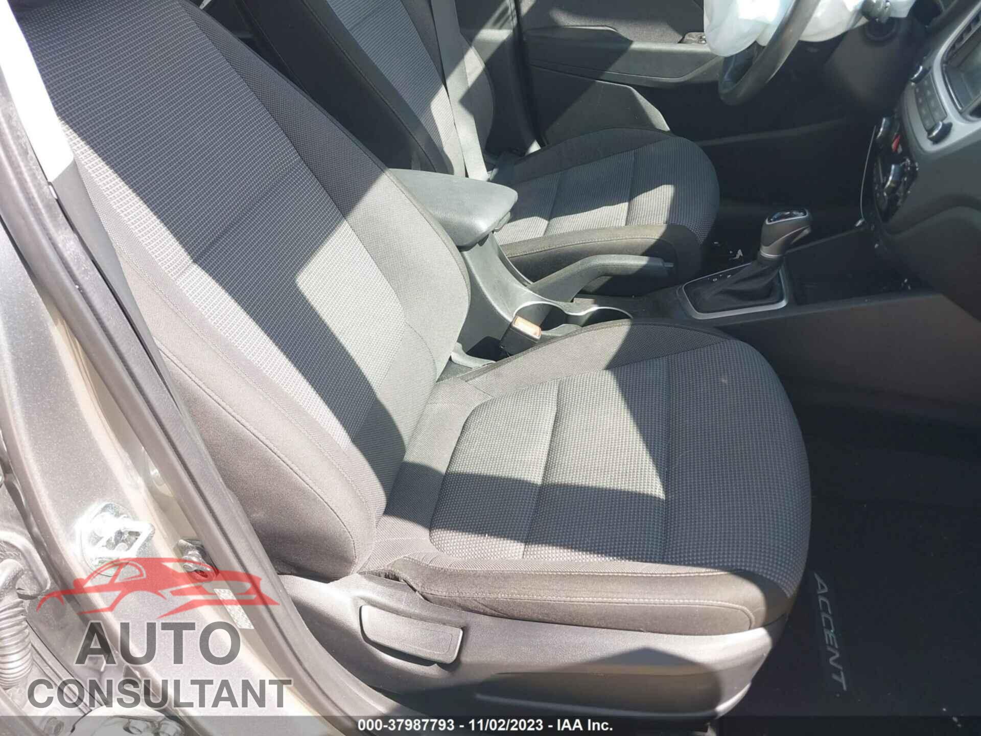 HYUNDAI ACCENT 2021 - 3KPC34A66ME152103