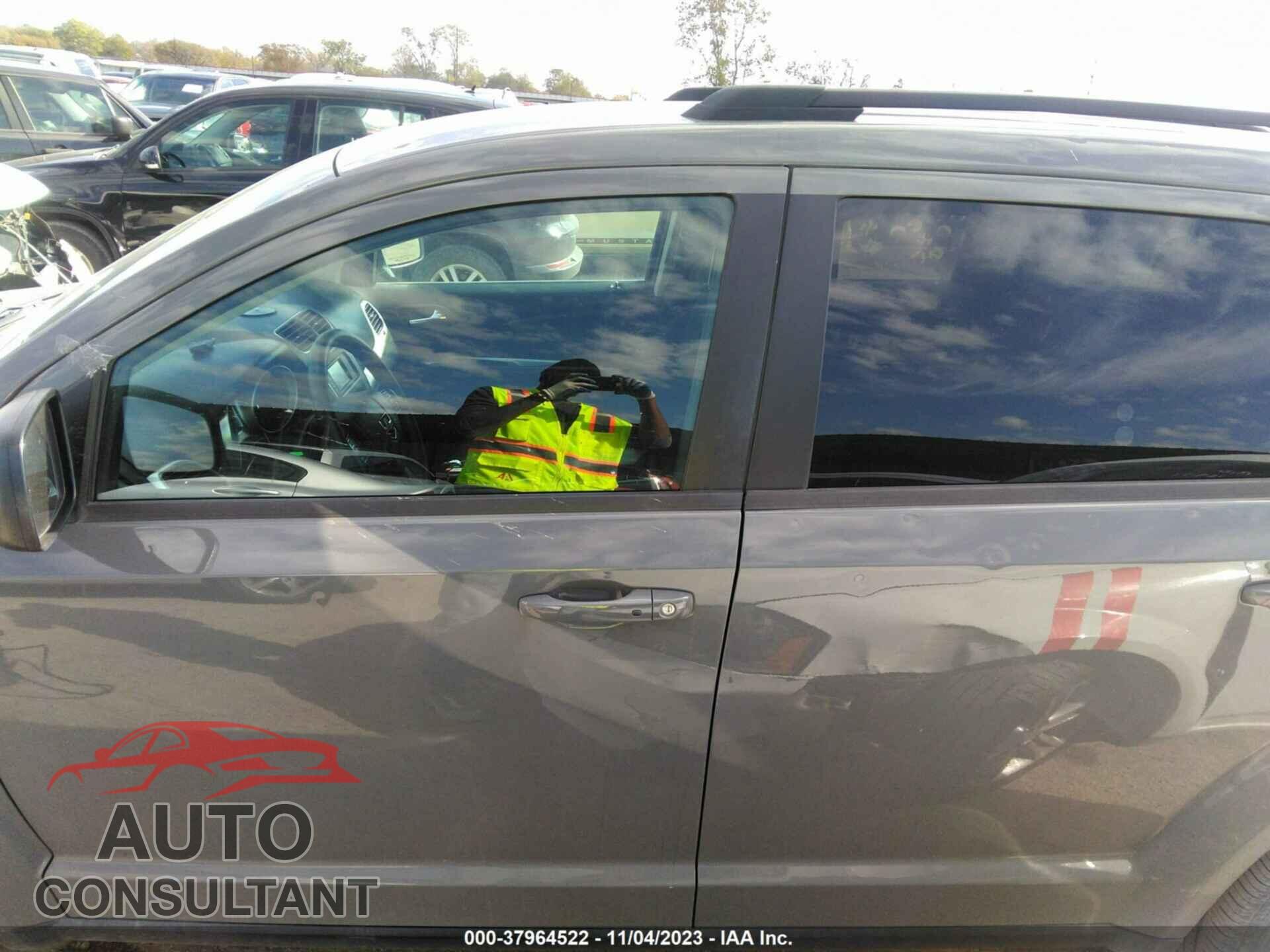 DODGE JOURNEY 2020 - 3C4PDCAB6LT220738