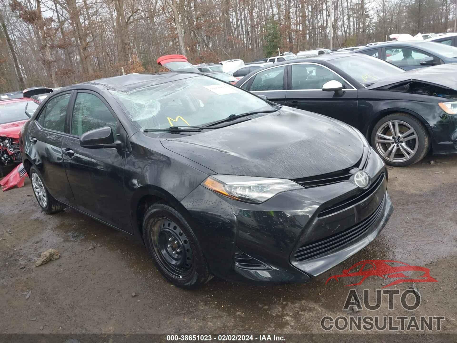 TOYOTA COROLLA 2018 - 2T1BURHE3JC064798