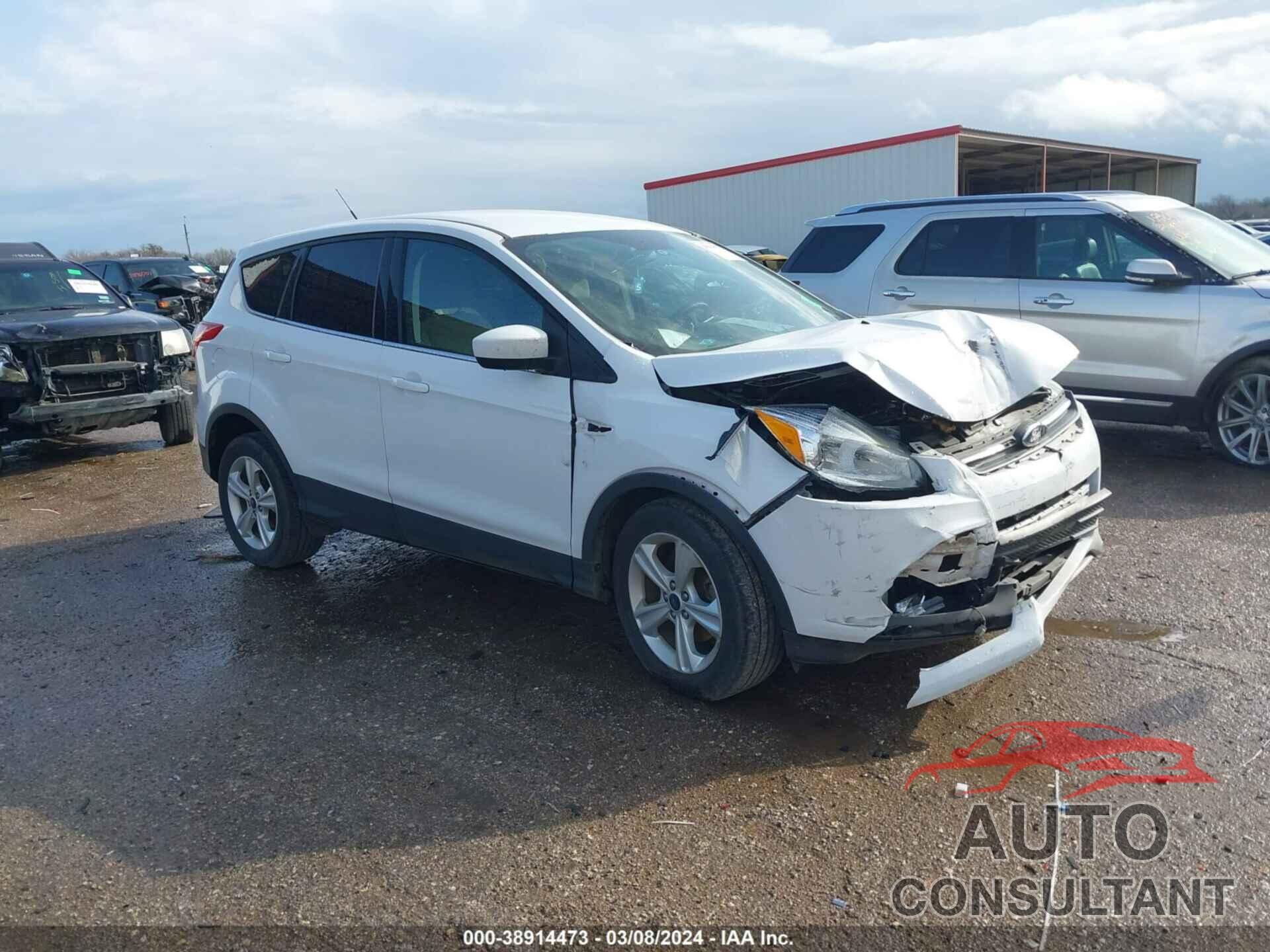 FORD ESCAPE 2016 - 1FMCU0G72GUC26057