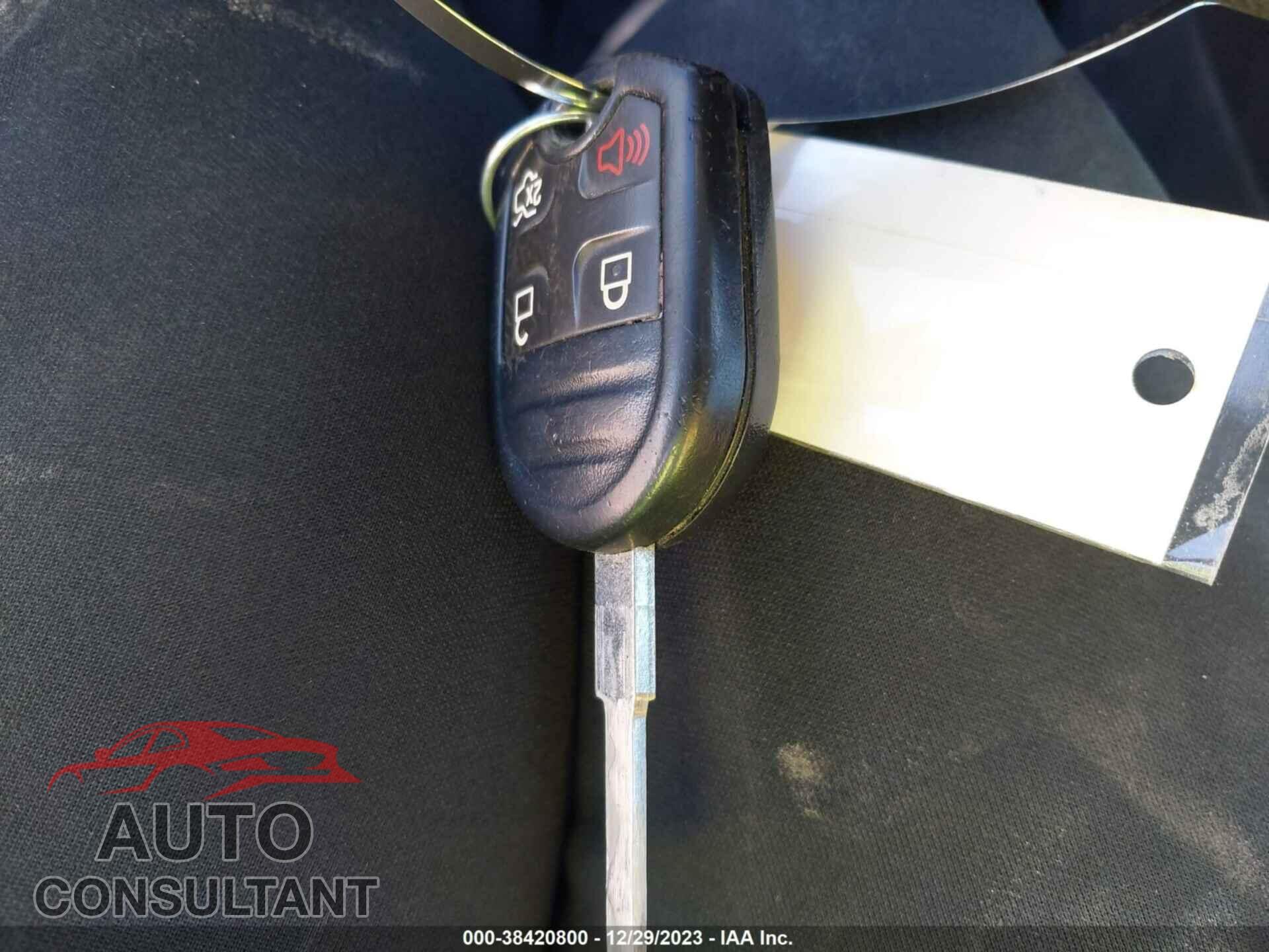 FORD FIESTA 2017 - 3FADP4EJ5HM167989