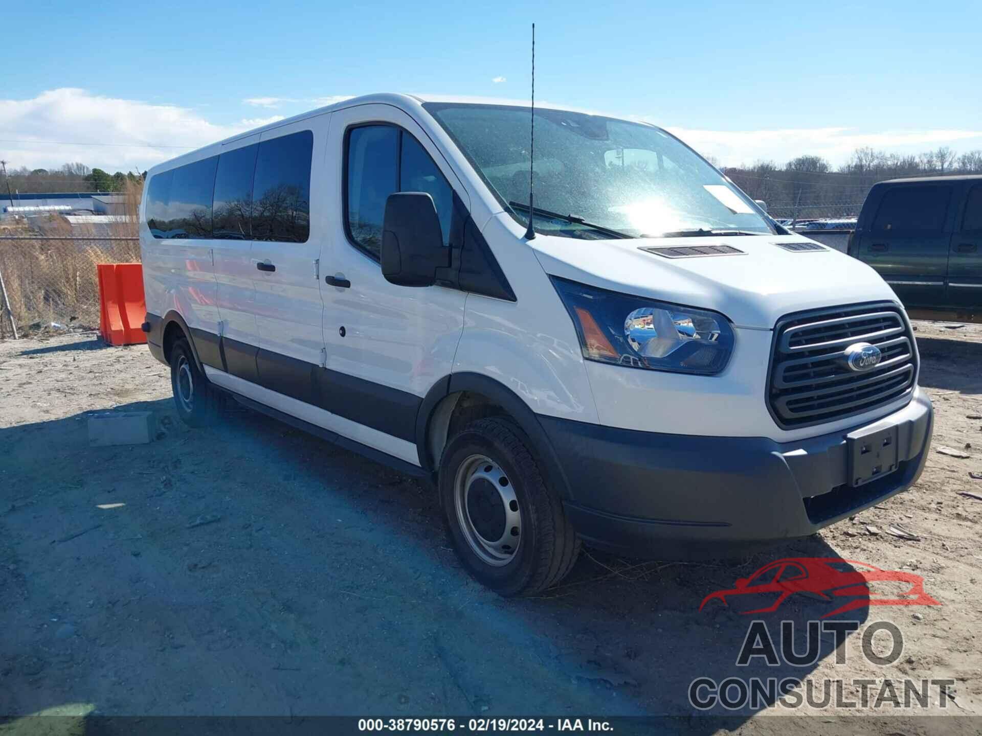 FORD TRANSIT-350 2018 - 1FBZX2ZMXJKB07233