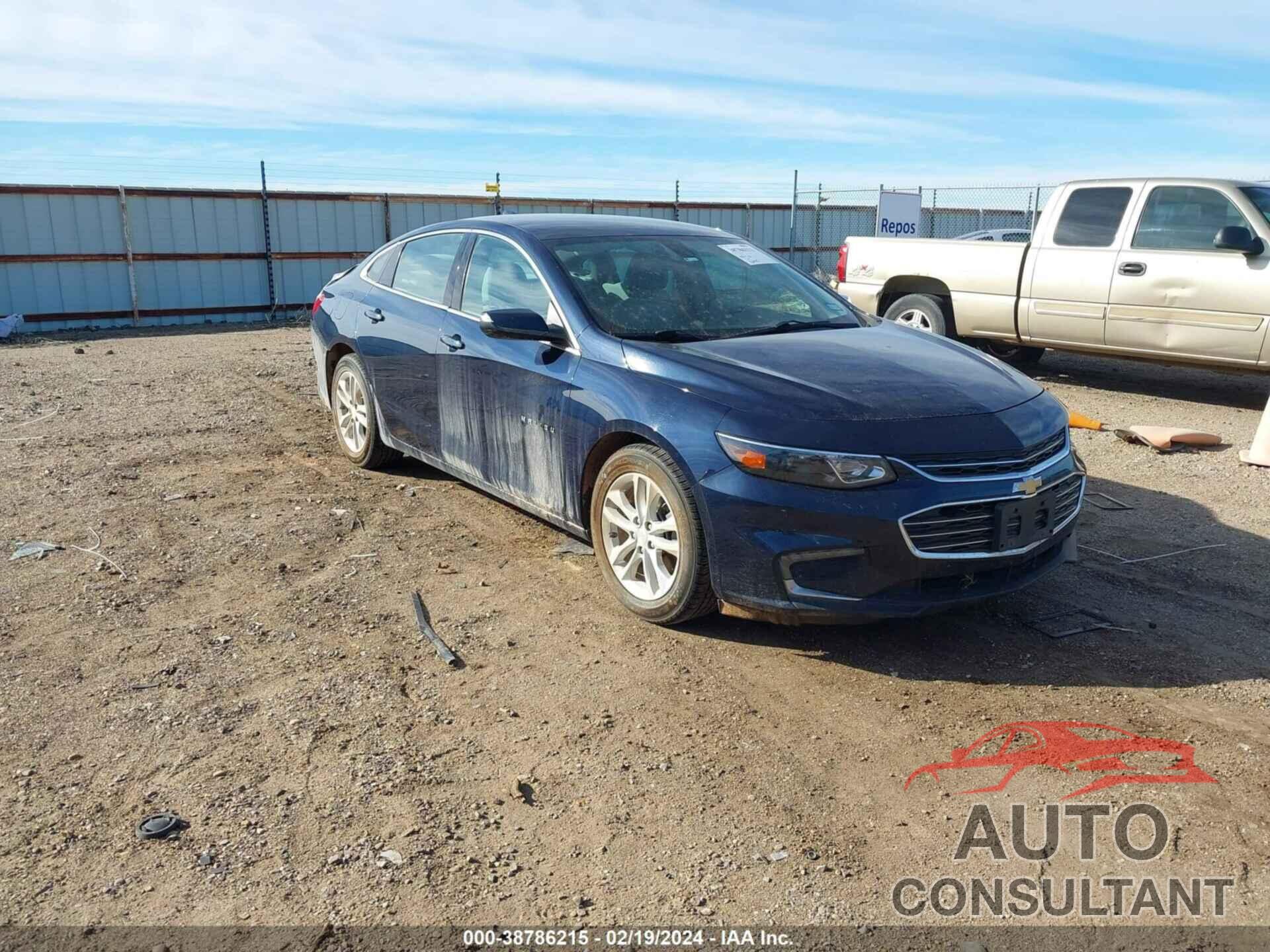 CHEVROLET MALIBU 2018 - 1G1ZD5ST8JF237701