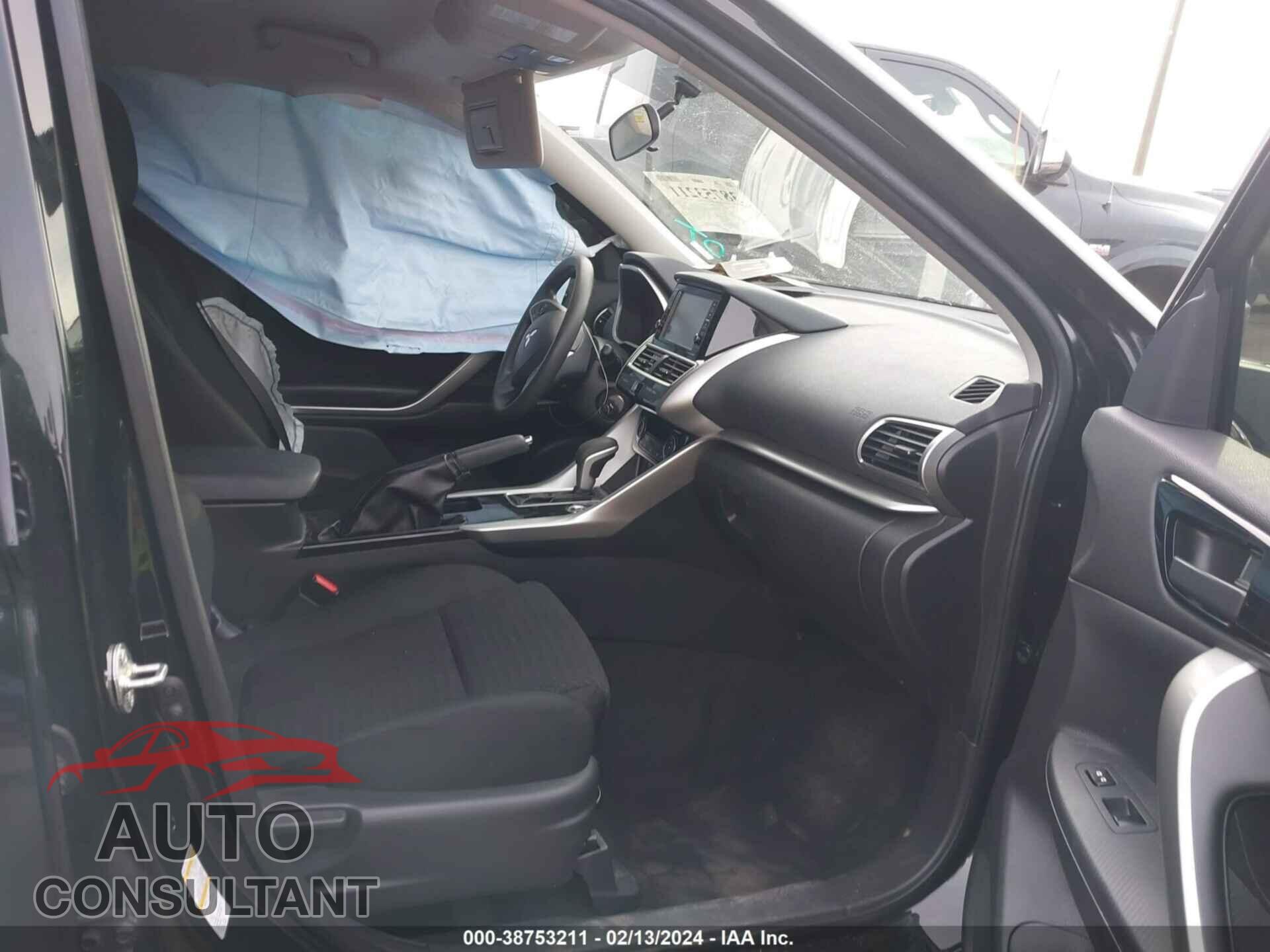 MITSUBISHI ECLIPSE CROSS 2020 - JA4AT3AA4LZ024073