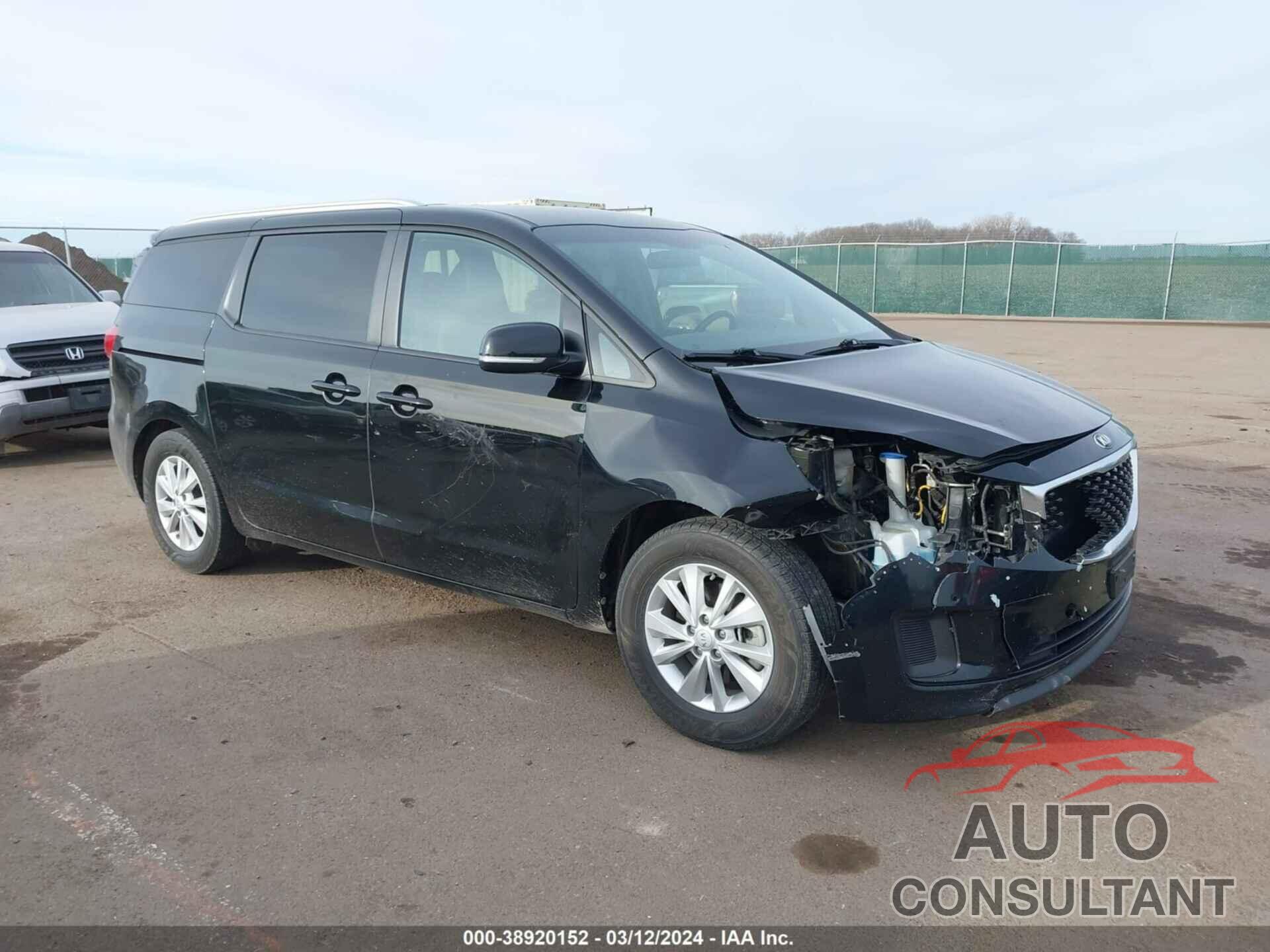 KIA SEDONA 2018 - KNDMB5C17J6398867