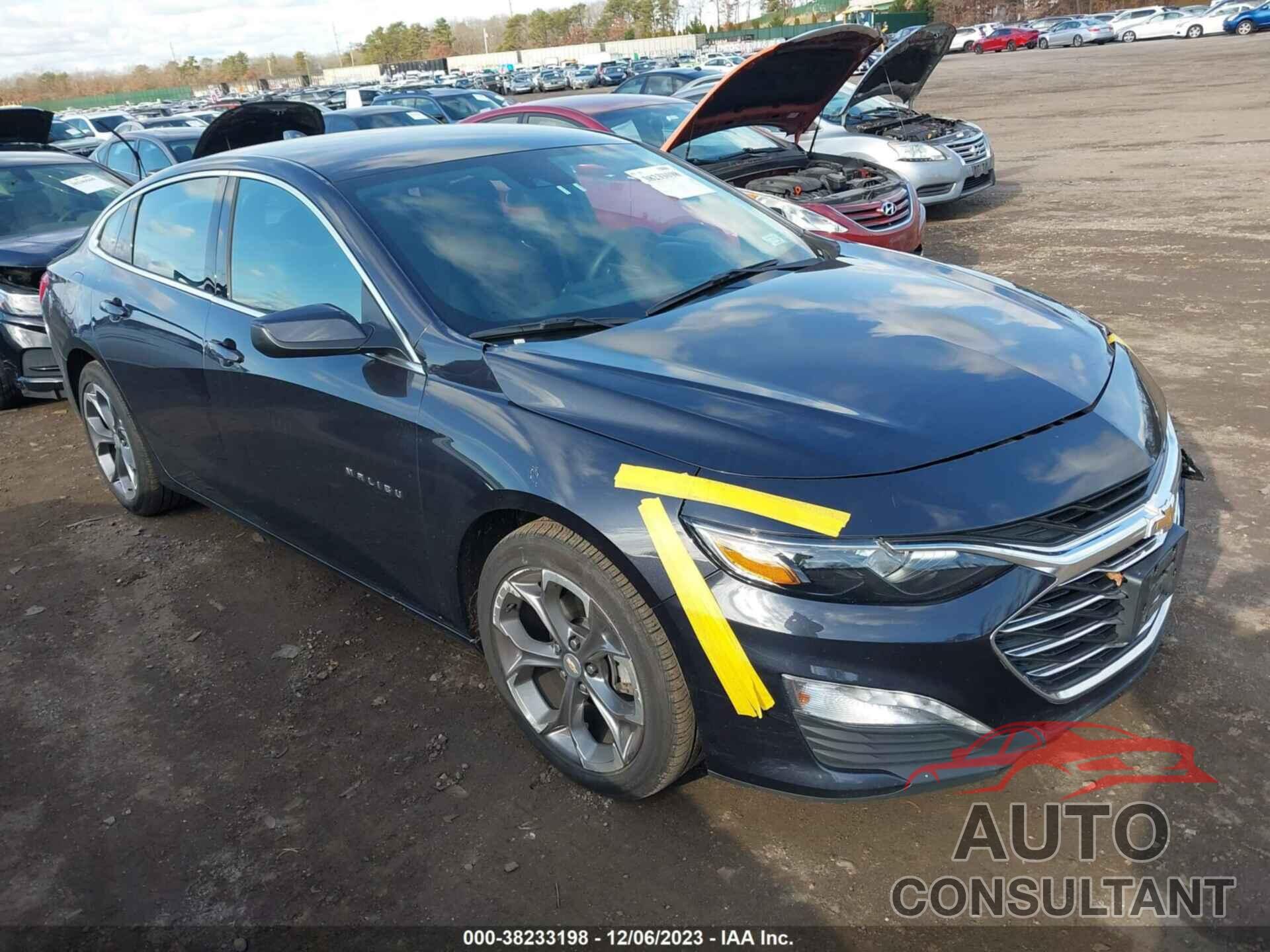 CHEVROLET MALIBU 2023 - 1G1ZD5ST3PF141225