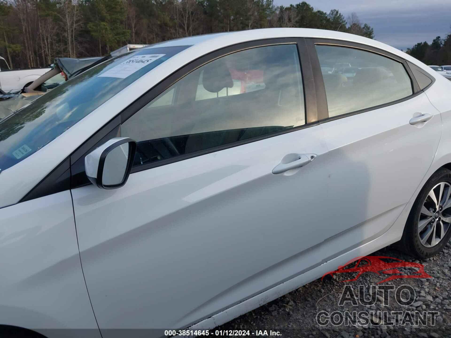 HYUNDAI ACCENT 2017 - KMHCT4AE8HU348702