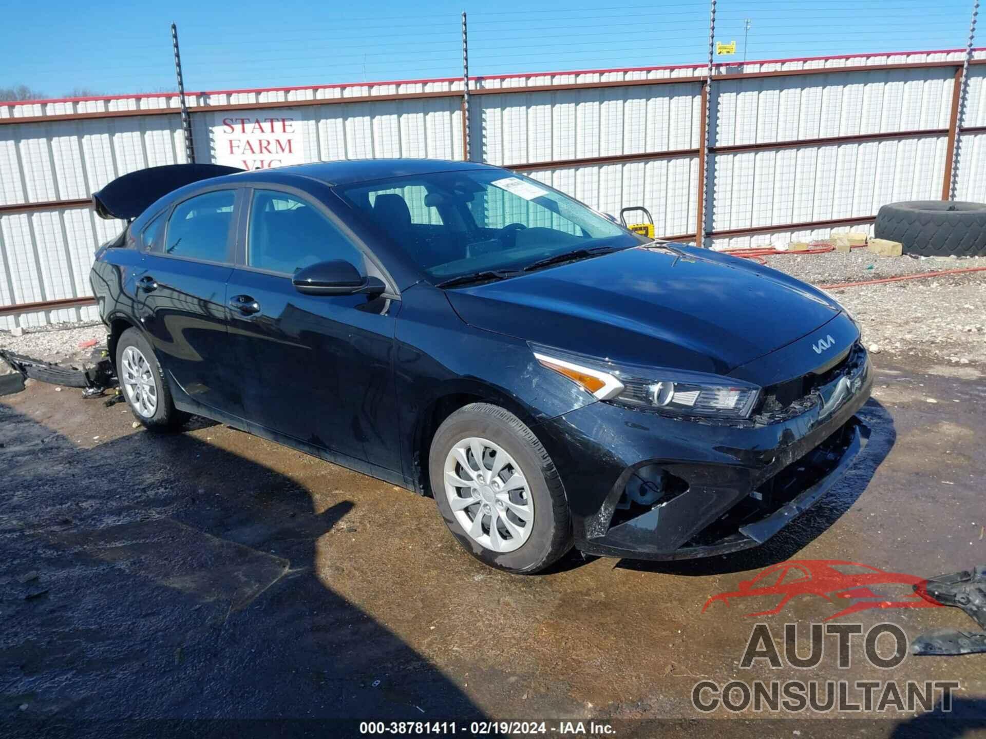 KIA FORTE 2023 - 3KPF24AD1PE579191