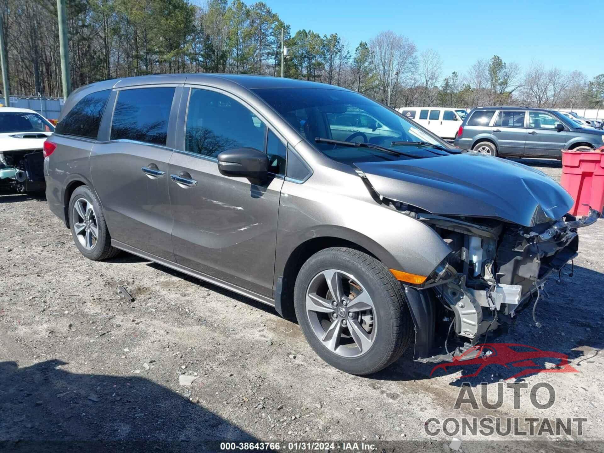 HONDA ODYSSEY 2018 - 5FNRL6H86JB007985