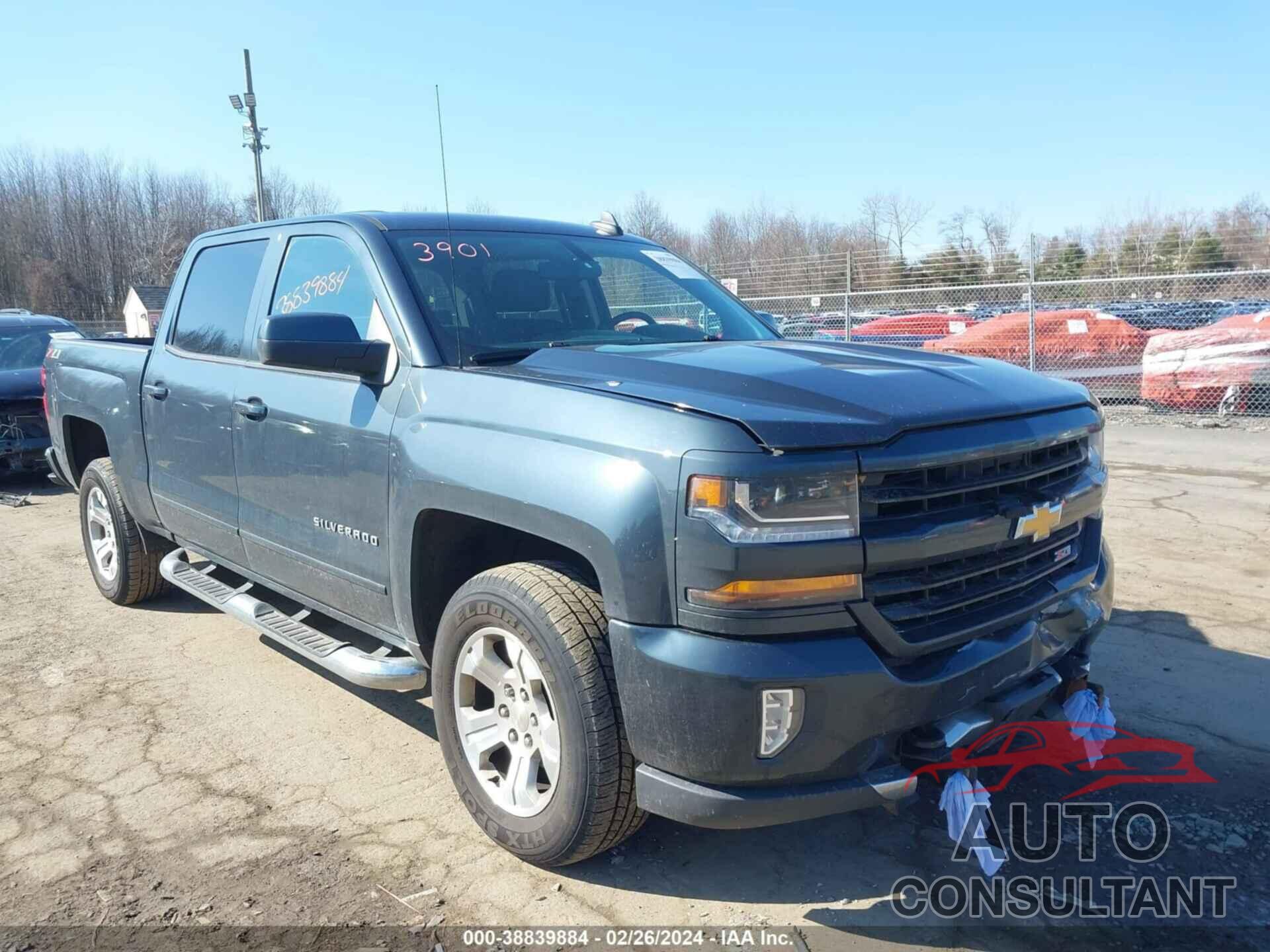 CHEVROLET SILVERADO 1500 2018 - 3GCUKREC5JG409837